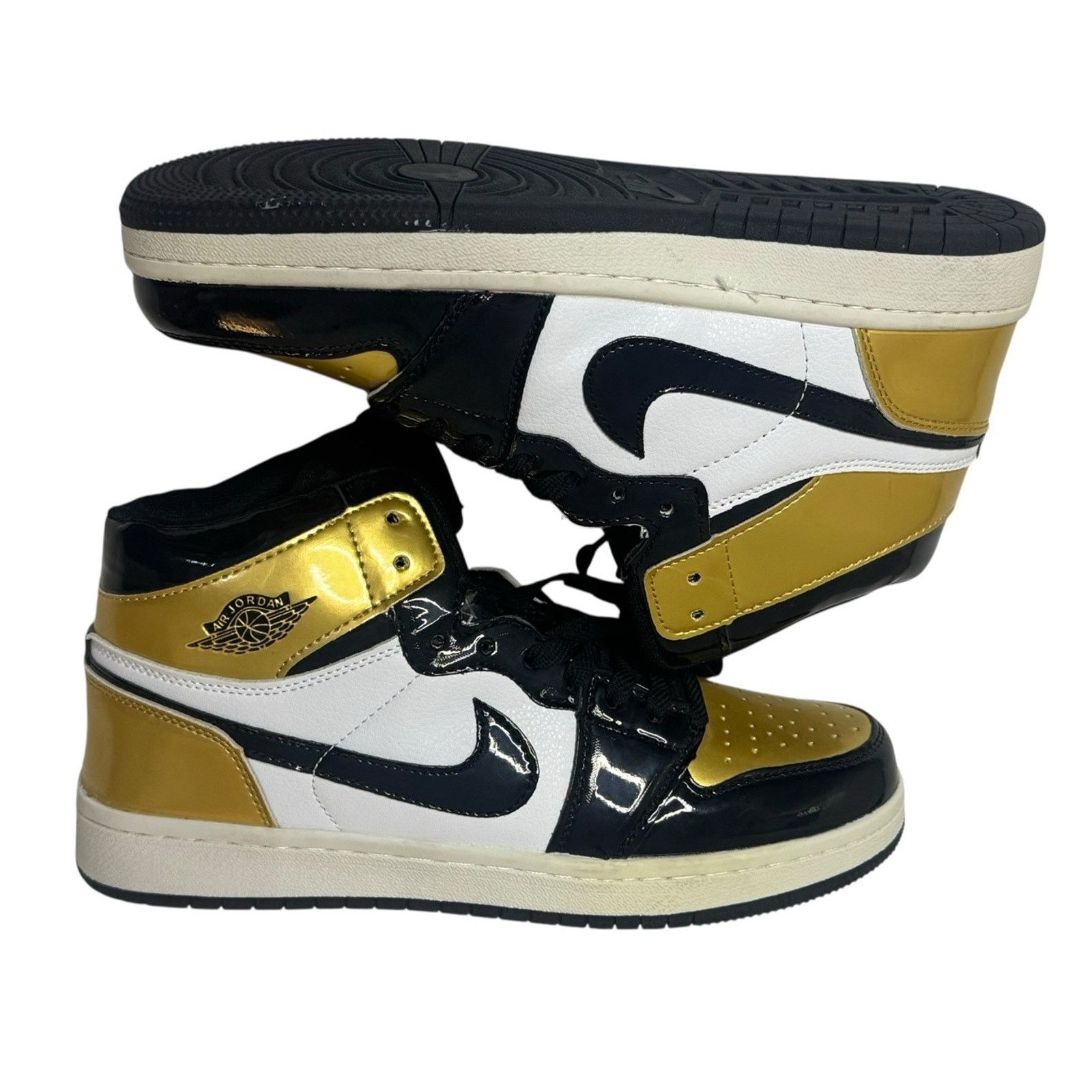 Nike NIKE Air Jordan 1 High Golf Gold Toe Retro Shoes DQ0660-002 Size US 8.5 / EU 41-42 - 6 Thumbnail