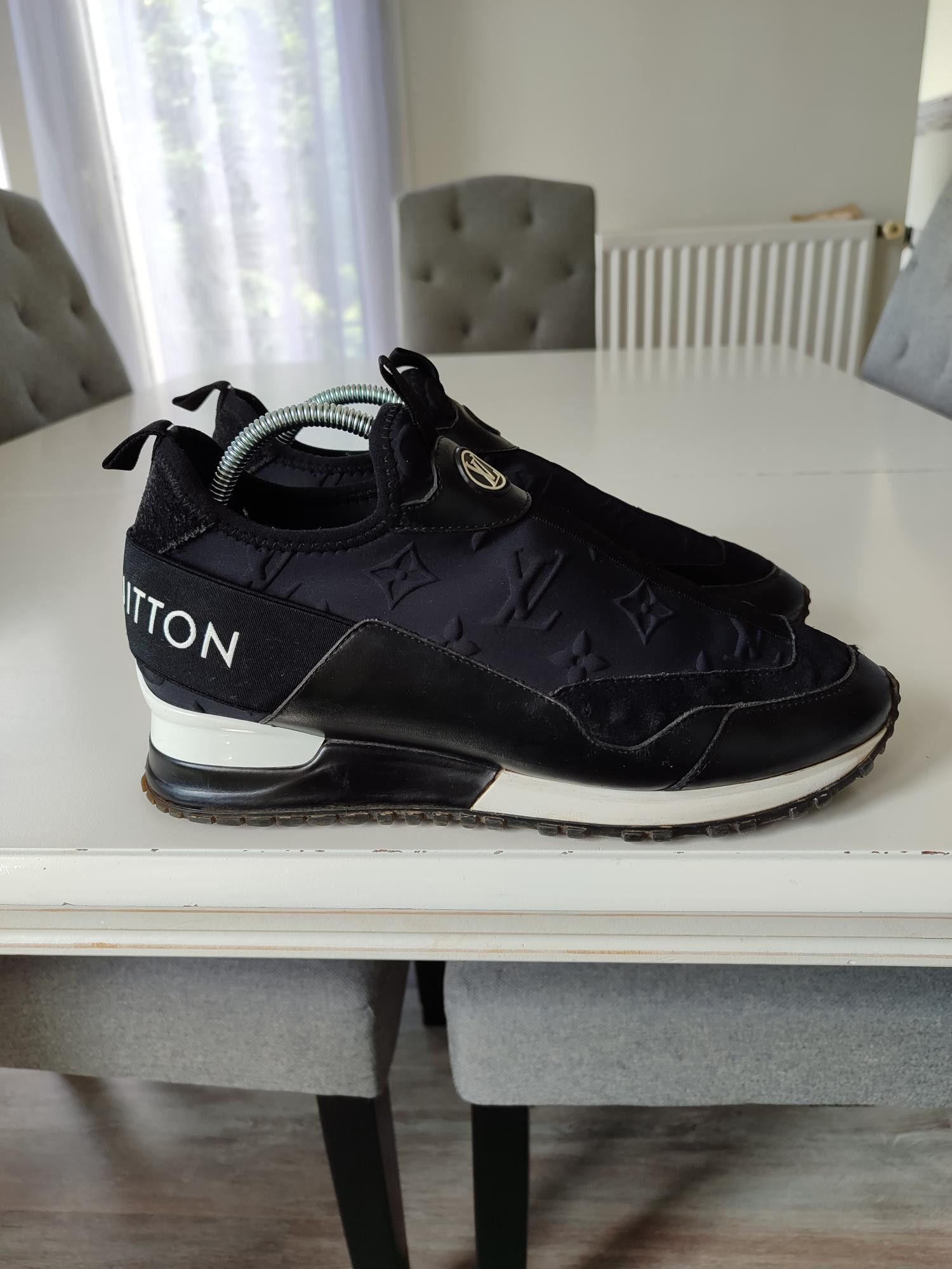 Louis Vuitton BASKETS LOUIS VUITTON RUN AWAY SLIP ON Size US 8 / IT 38 - 3 Thumbnail