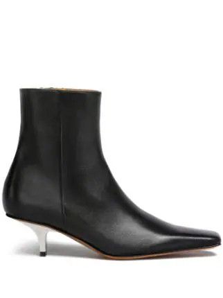 o1w1db10524 Heeled Leather Ankle Boots in Black