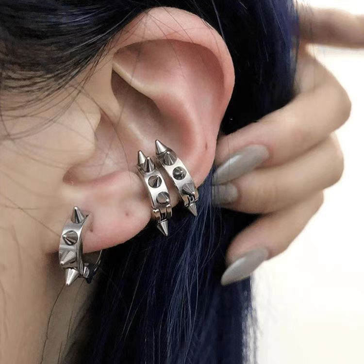 Jewelry Rivet Vibe Earrings One Pairs Chrome Jewelry Size ONE SIZE - 1 Thumbnail