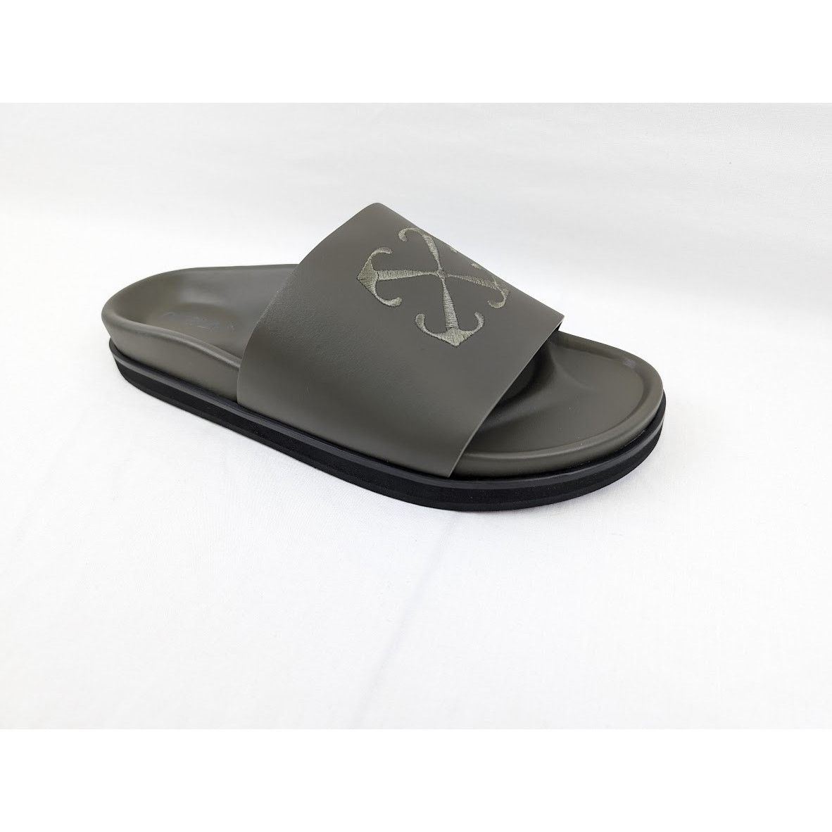 Off-White o1rshd1 Pool Time Slider in Military Green Size US 9 / EU 42 - 2 Thumbnail
