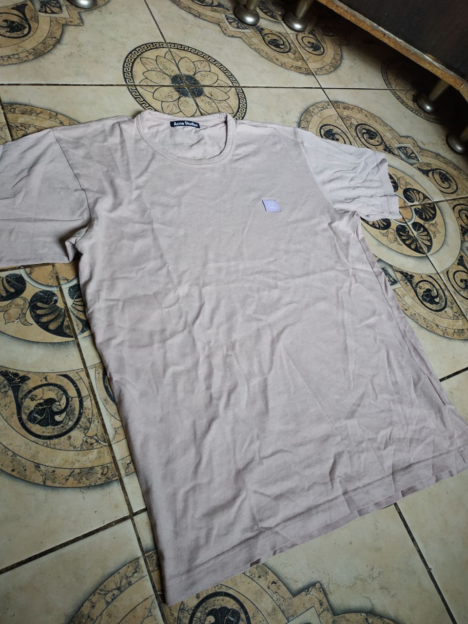 Acne Studios Acne Studios Face Patch Logo T-Shirt Beige Size L Size US L / EU 52-54 / 3 - 10 Thumbnail