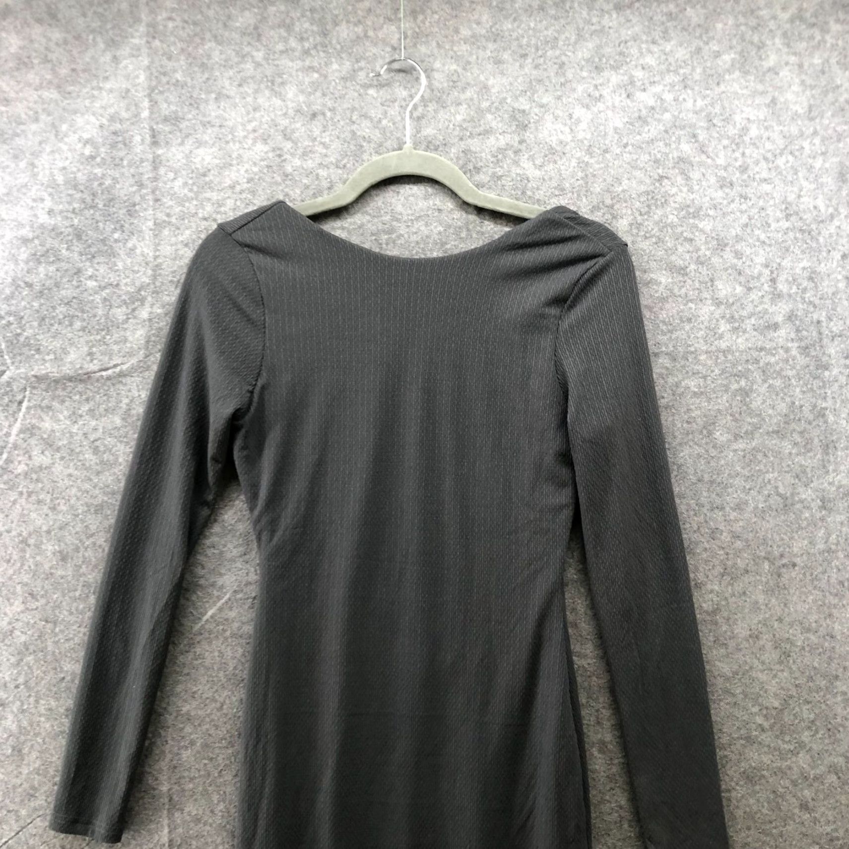 PRINCESS POLLY Princess Polly Midi Bodycon Dress Size 4 Long Sleeve Gray Scoop Back Dress Womens 4 Cardigan? Size S / US 4 / IT 40 - 3 Thumbnail