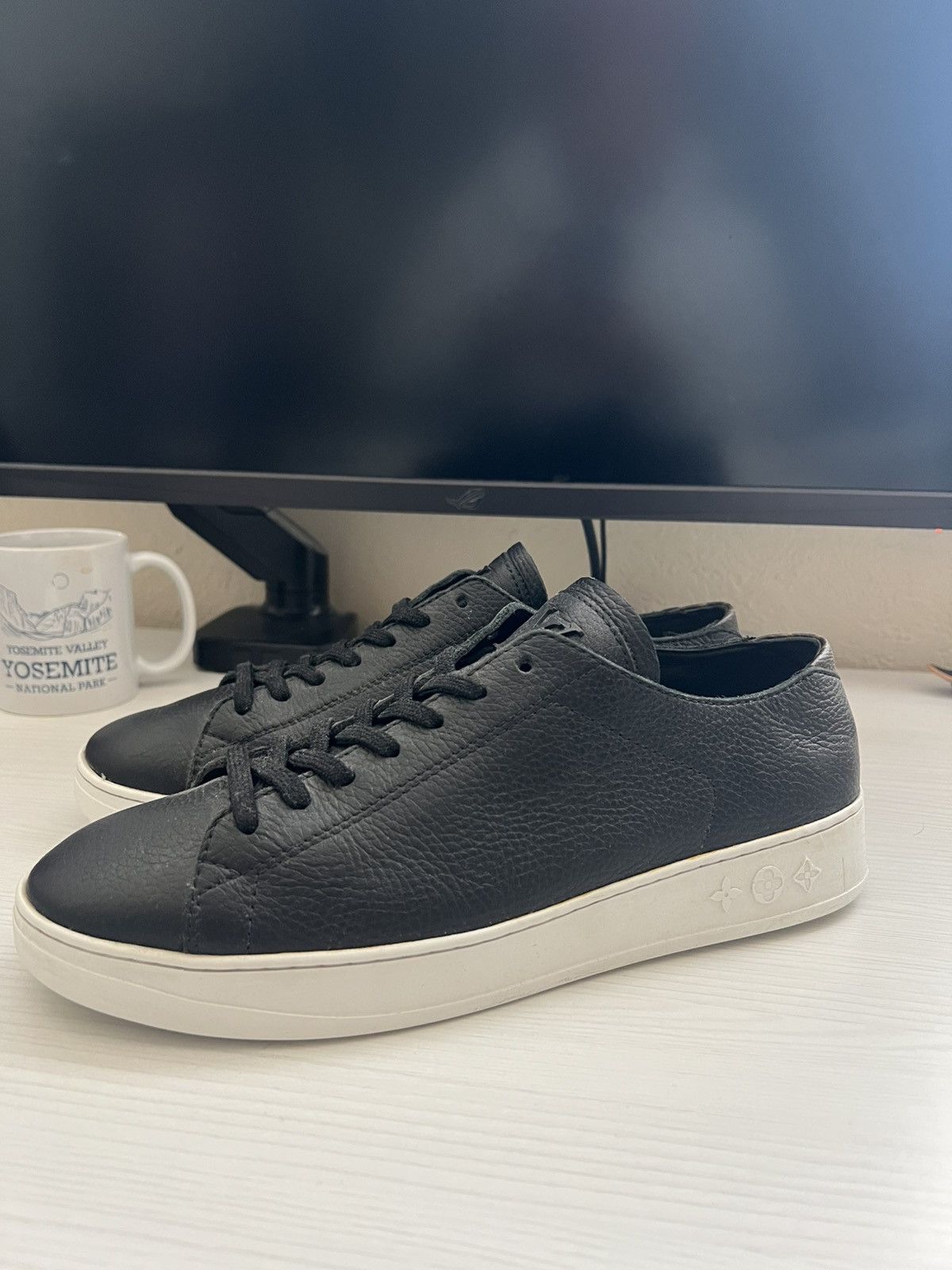 Louis Vuitton Louis Vuitton Low Top Shoes Size US 8.5 / EU 41-42 - 3 Thumbnail