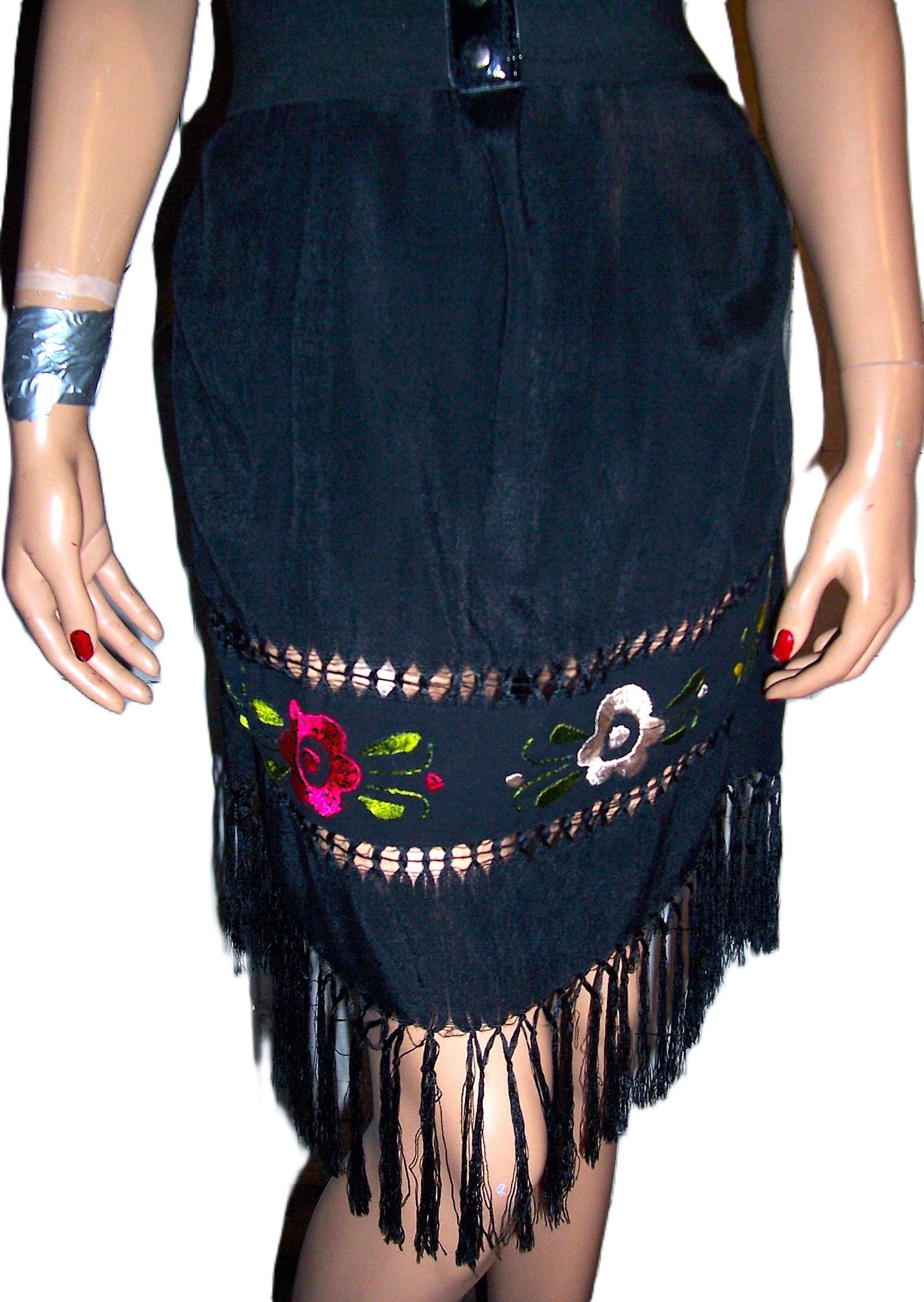 Vintage Black Floral Embroidered Fringe Dress S Size S / US 4 / IT 40 - 3 Thumbnail
