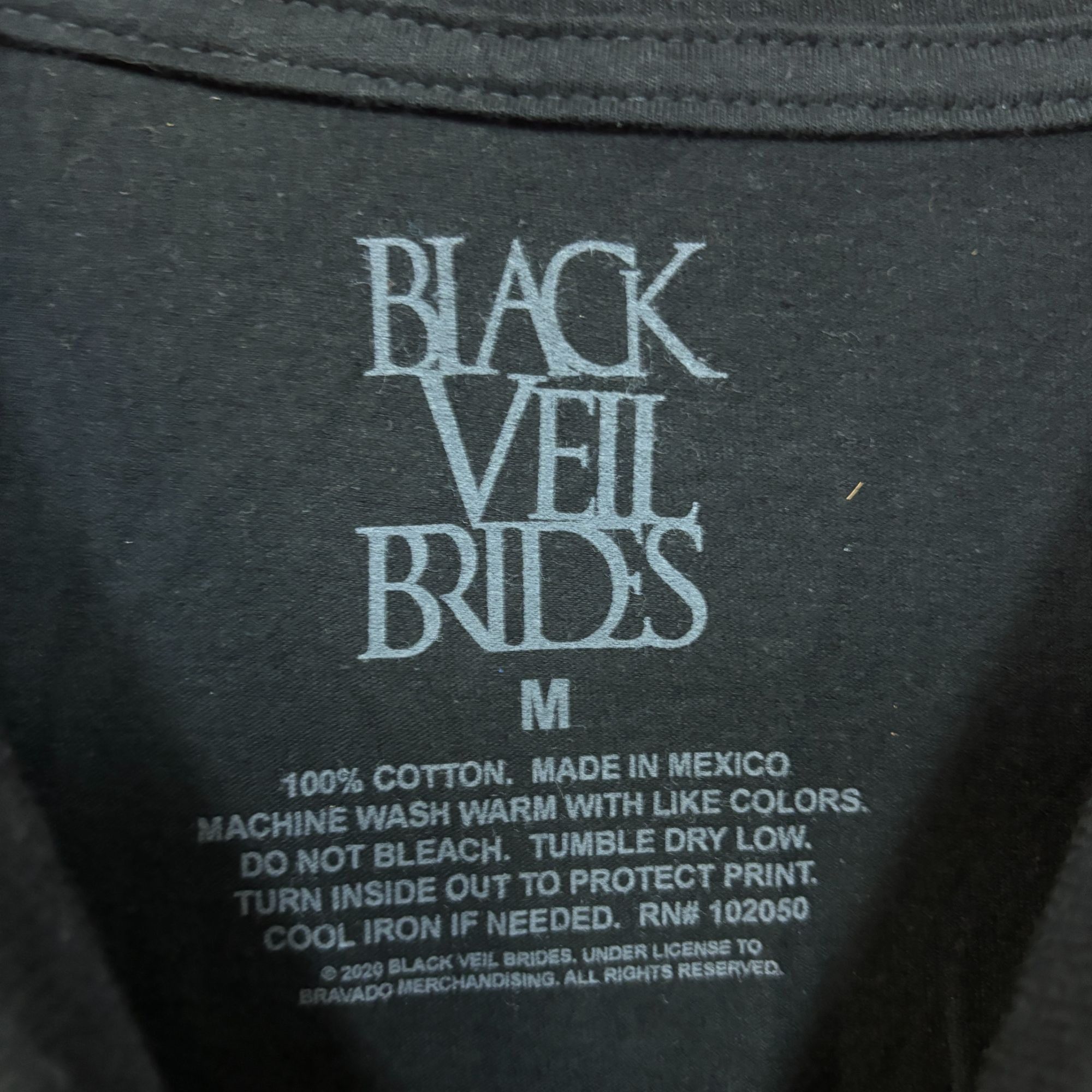 Band Tees Black Veil Brides Metal Rock Tshirt Size medium Size US M / EU 48-50 / 2 - 4 Thumbnail