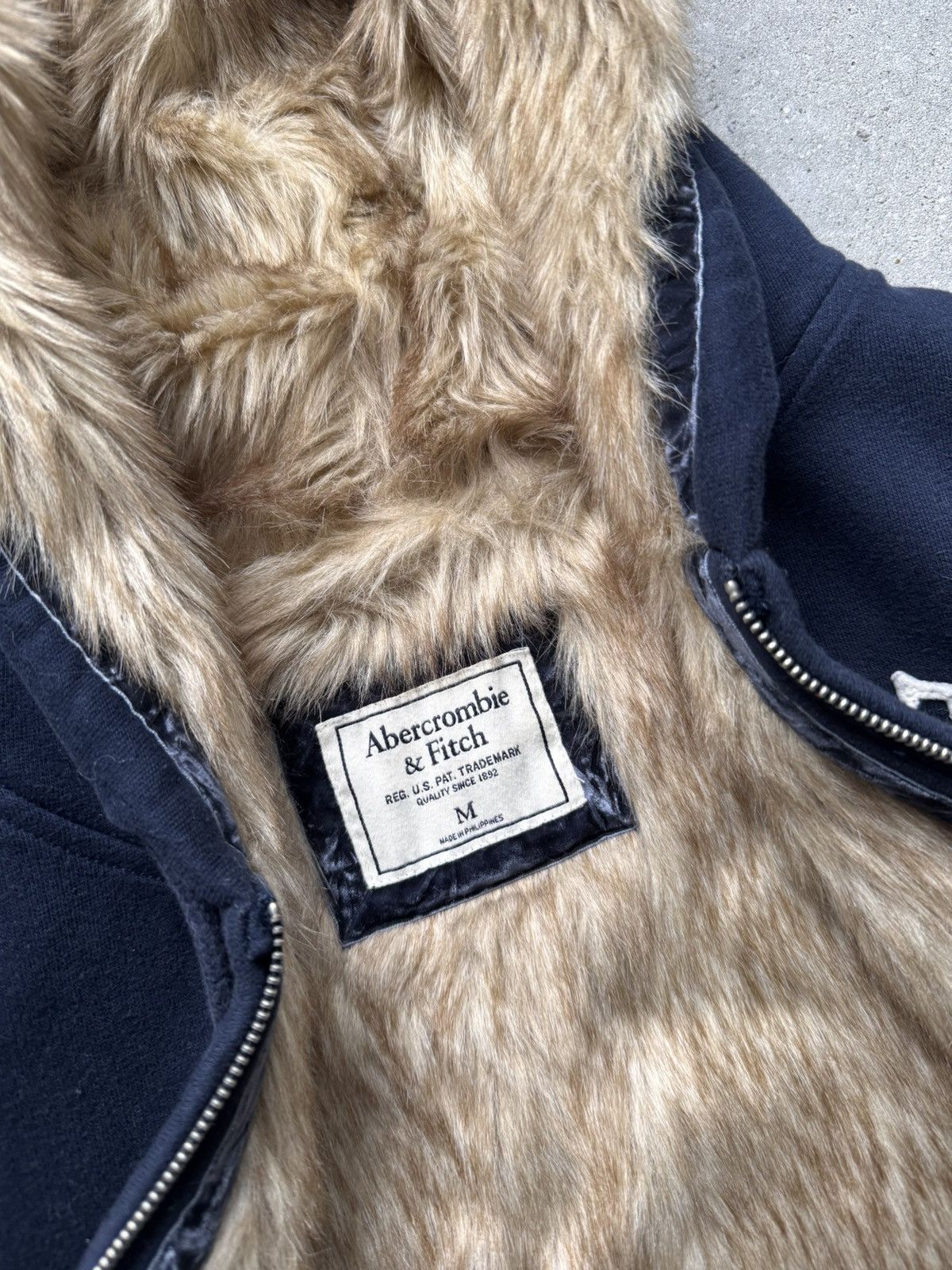 Abercrombie & Fitch Vintage Abercrombie Zip Hoodie Fur Foux Size M / US 6-8 / IT 42-44 - 6 Thumbnail