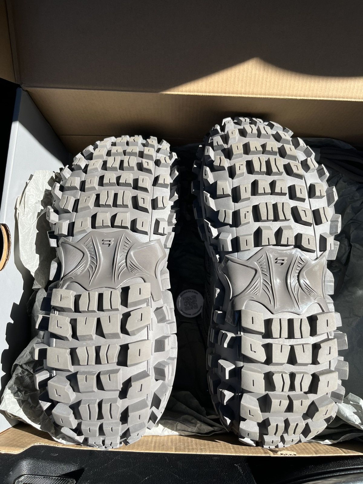 Balenciaga Balenciaga defender 45 Size US 12 / EU 45 - 8 Thumbnail