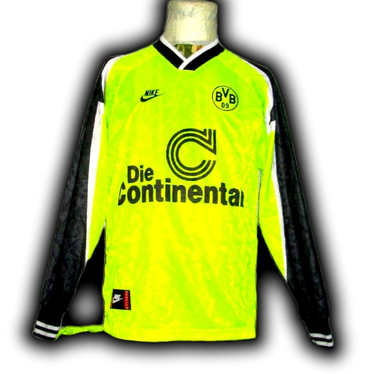 Nike BVB Borussia Dortmund Germany 1995 1996 Home Shirt jersey Size US M / EU 48-50 / 2 - 1 Thumbnail