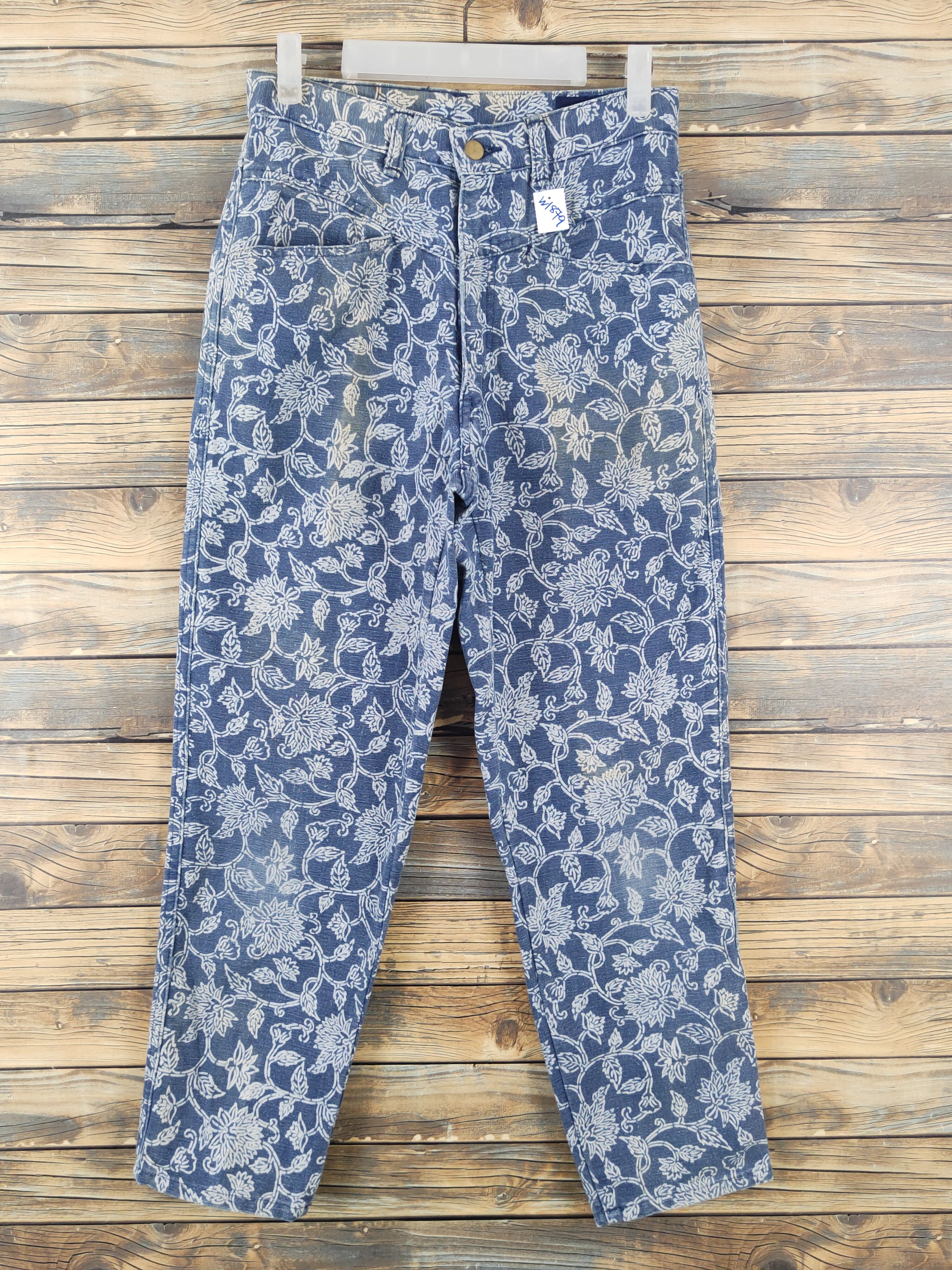 Japanese Brand Japan vintage art Blue Distressed Ripped denim Jeans #W1879 Size US 28 / EU 44 - 1 Thumbnail