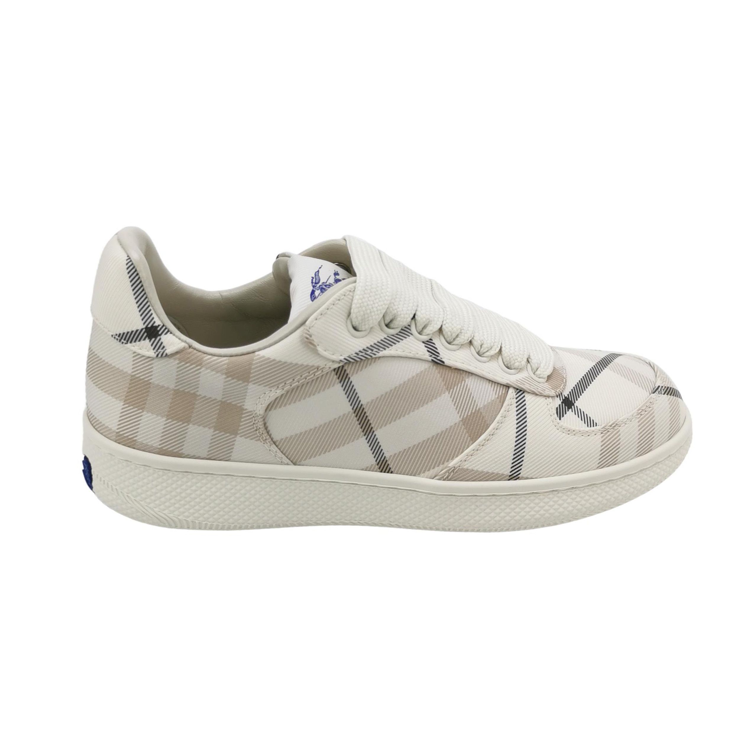 Burberry Burberry Women 5 Lowtop Sneakers Size US 5 / IT 35 - 1 Thumbnail