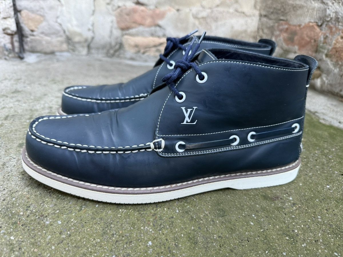Louis Vuitton 🔥Louis Vuitton🔥(LI 1120) Yucatan Boat High Top shoes Size US 9 / EU 42 - 1 Thumbnail
