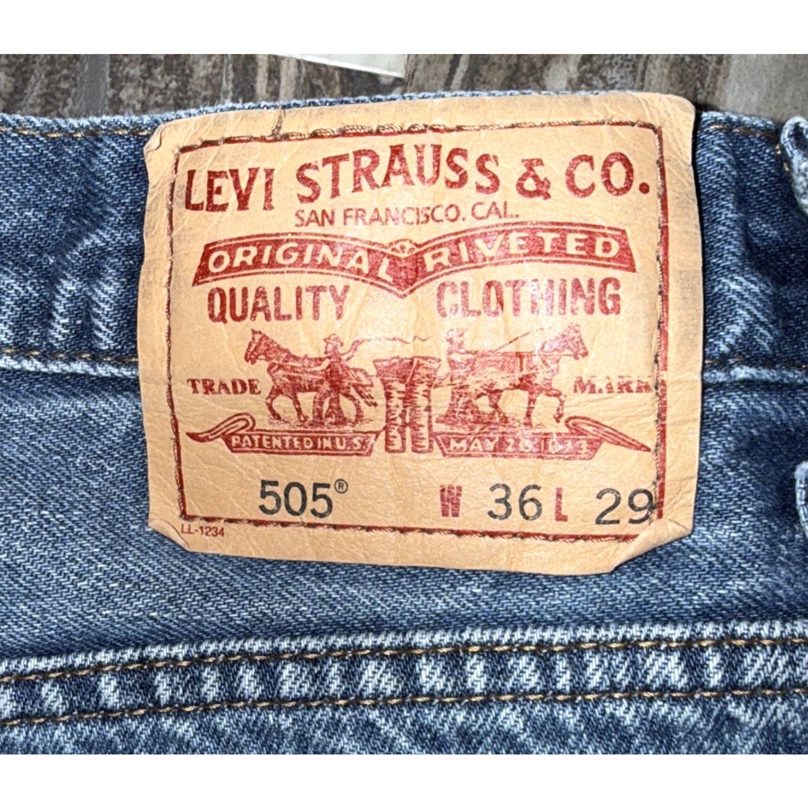 Levi's Levi's 505 Jeans Mens Denim Blue 36X29 Regular Straight 5-Pocket Cotton Denim USA 90s Cowboy Vintage Theme STAGE Size US 36 / EU 52 - 4 Thumbnail