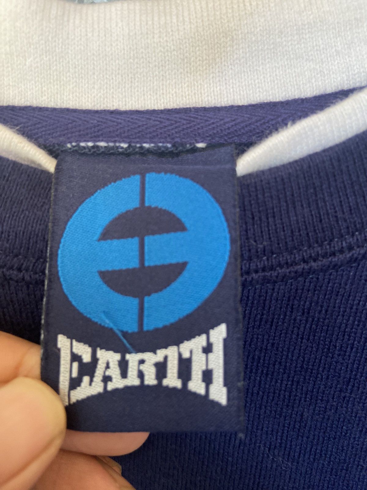 Vintage 🔥 Vintage 90s Vintage Earth Planet t shirt made in Usa Size US M / EU 48-50 / 2 - 6 Thumbnail