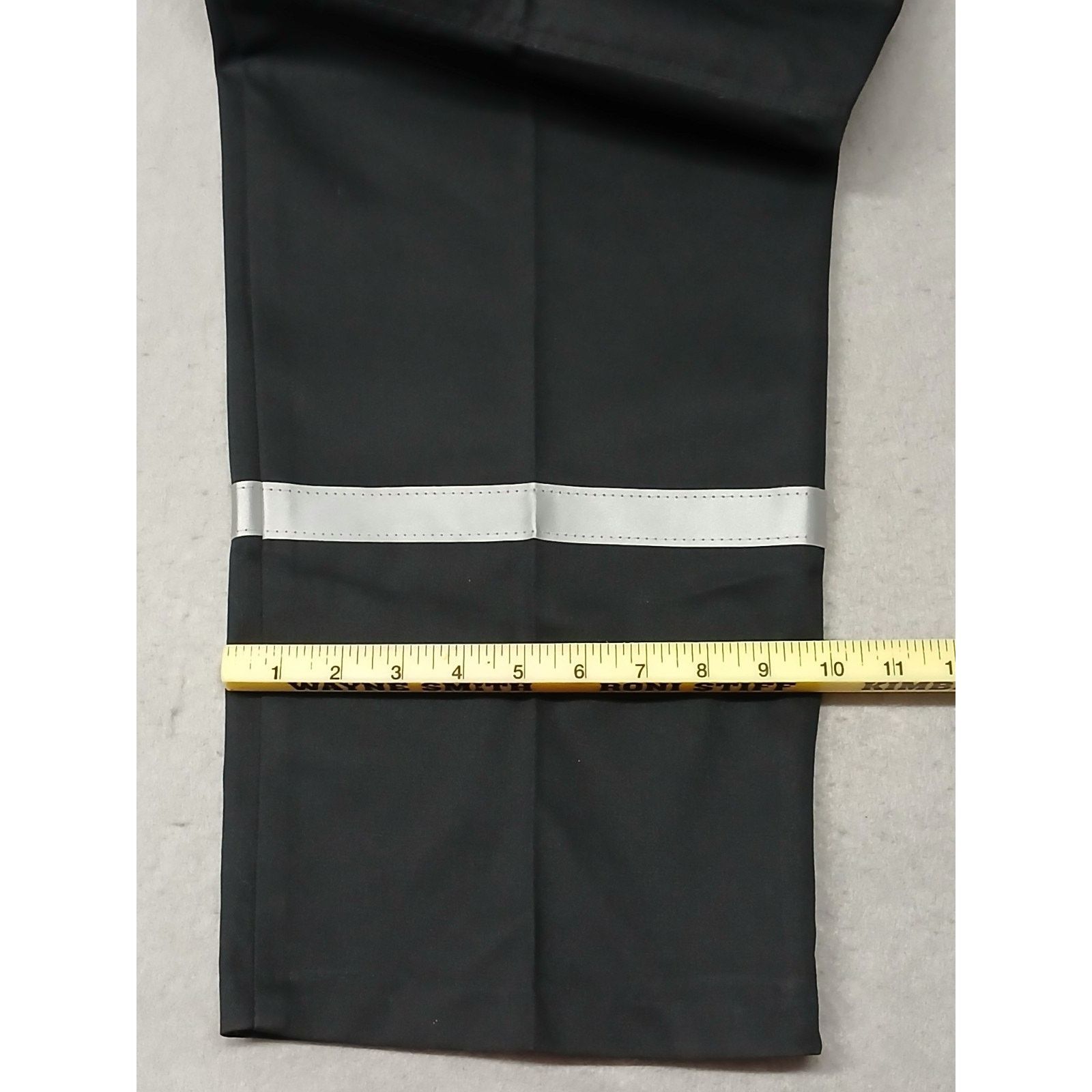 Other Unifirst (42x32) Men's Black Reflective Straight Cargo Pants Size US 42 / EU 58 - 2 Thumbnail