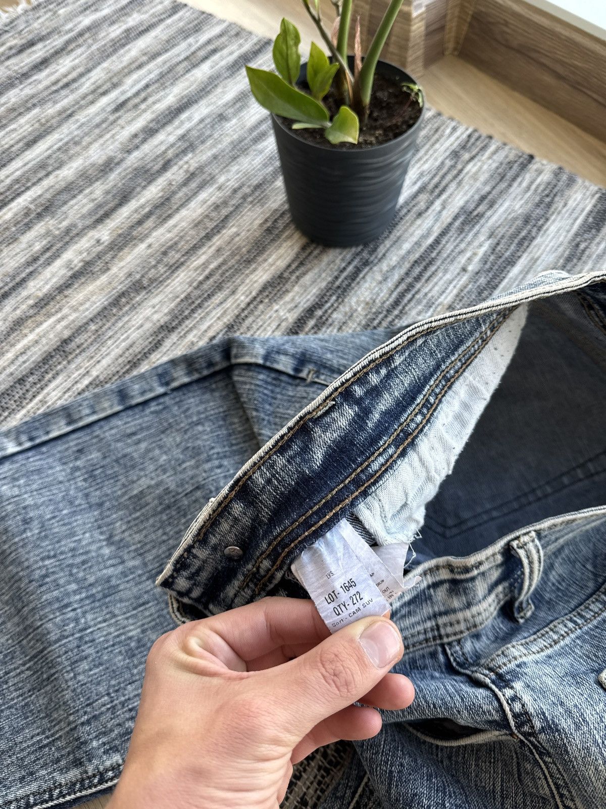 Levi's × Vintage Vintage Levis 513 washed distressed denim Pants Size US 34 / EU 50 - 11 Thumbnail