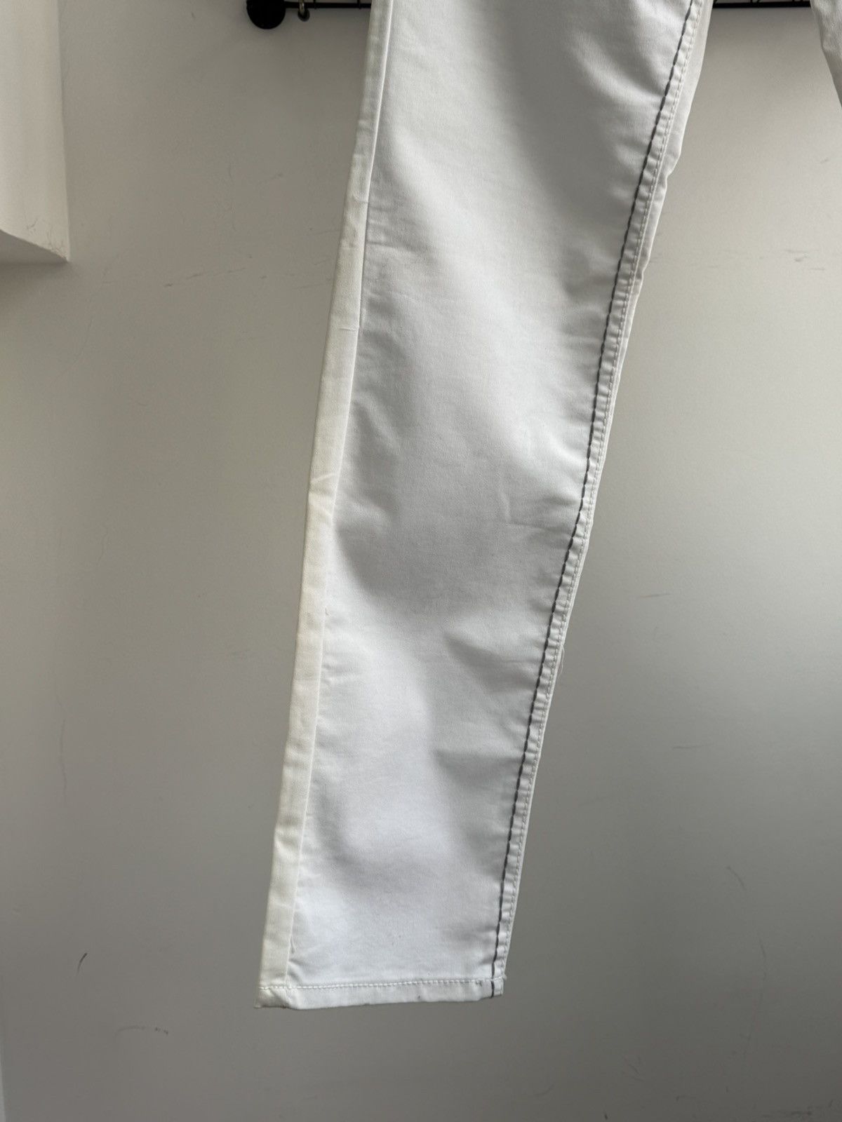 True Religion Vintage True Religion White Denim Grey Stitching Pants USA Size US 31 - 6 Thumbnail