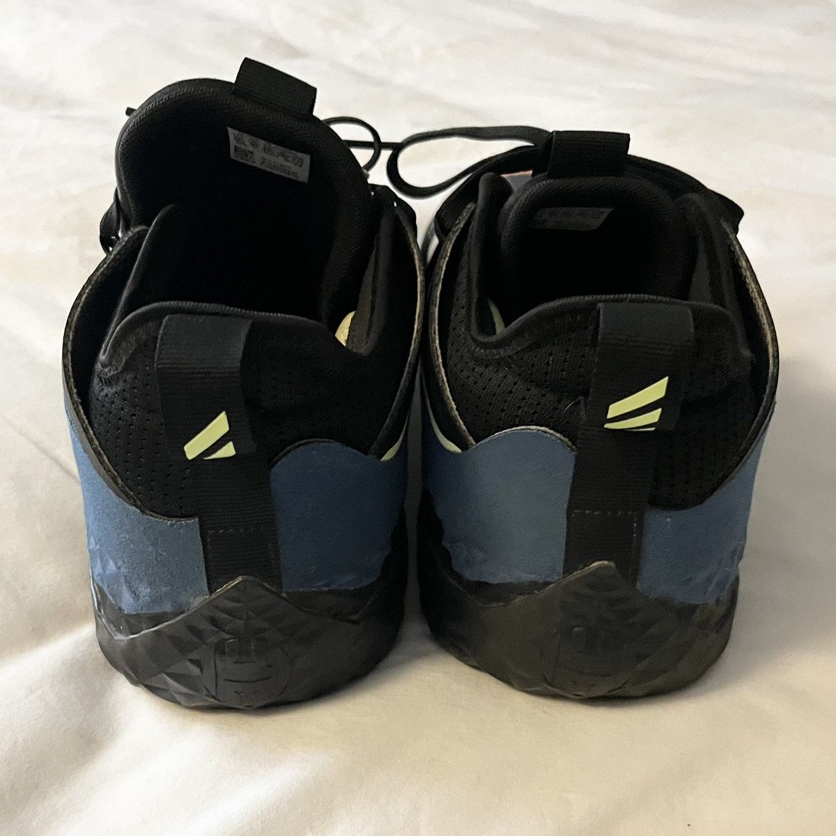 Adidas Adidas James Harden volume-5 “FutureNatural”. Men’s 10.5 US Size US 10.5 / EU 43-44 - 5 Thumbnail
