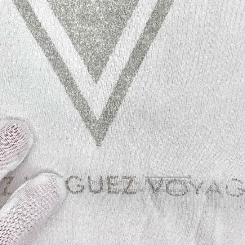 Louis Vuitton Louis Vuitton White V-print cotton crewneck short-sleeve T Size US M / EU 48-50 / 2 - 8 Thumbnail
