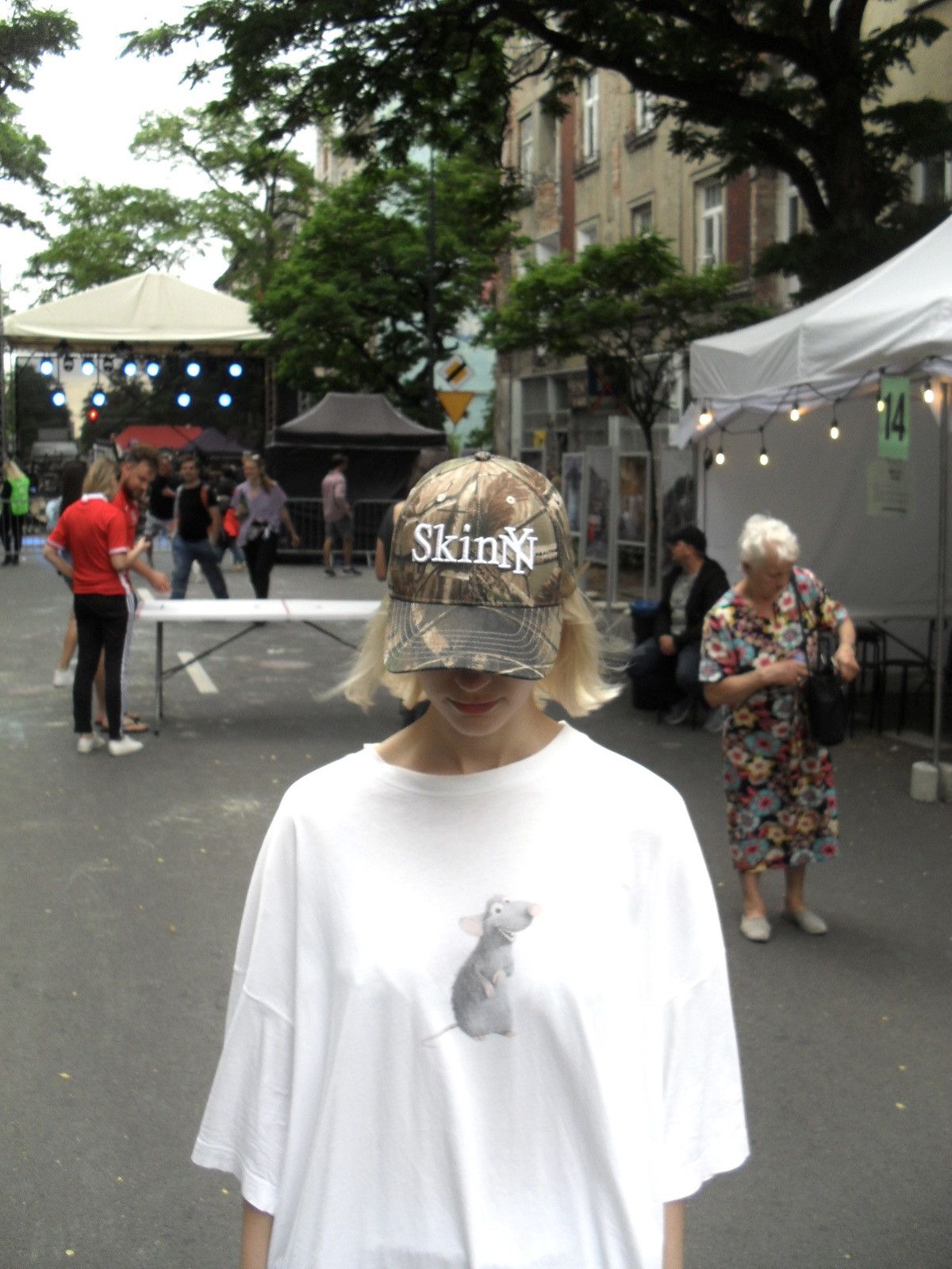 Vetements ❗️RARE❗️Vetements Demna AW2020 Rat Ratatouille Tshirt baggy Size US XXL / EU 58 / 5 - 2 Thumbnail