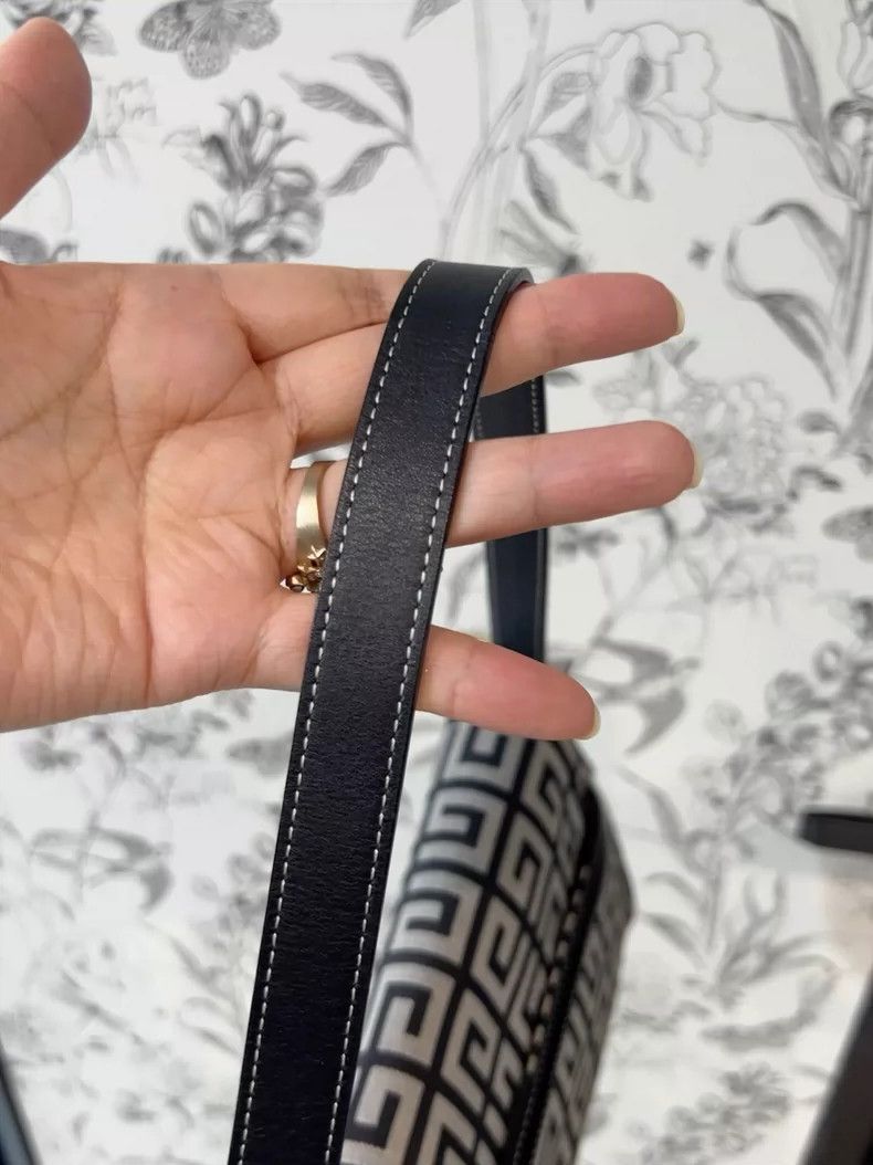 Givenchy Givenchy Crossbody Bag Size ONE SIZE - 6 Thumbnail