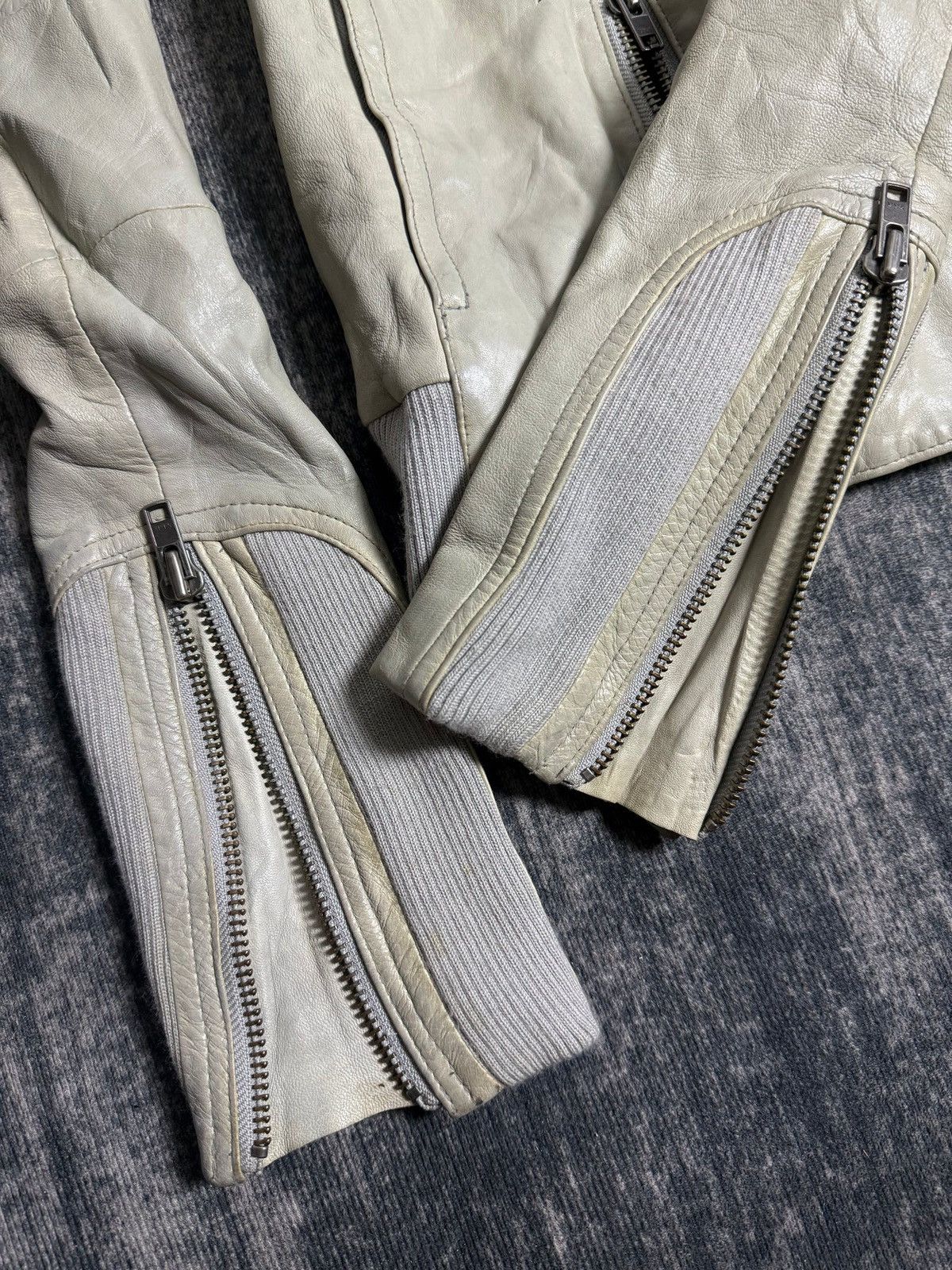 MOUSSY B2V-MOUSSY LEATHER JACKETS ༒ *RARE* Size US M / EU 48-50 / 2 - 6 Thumbnail