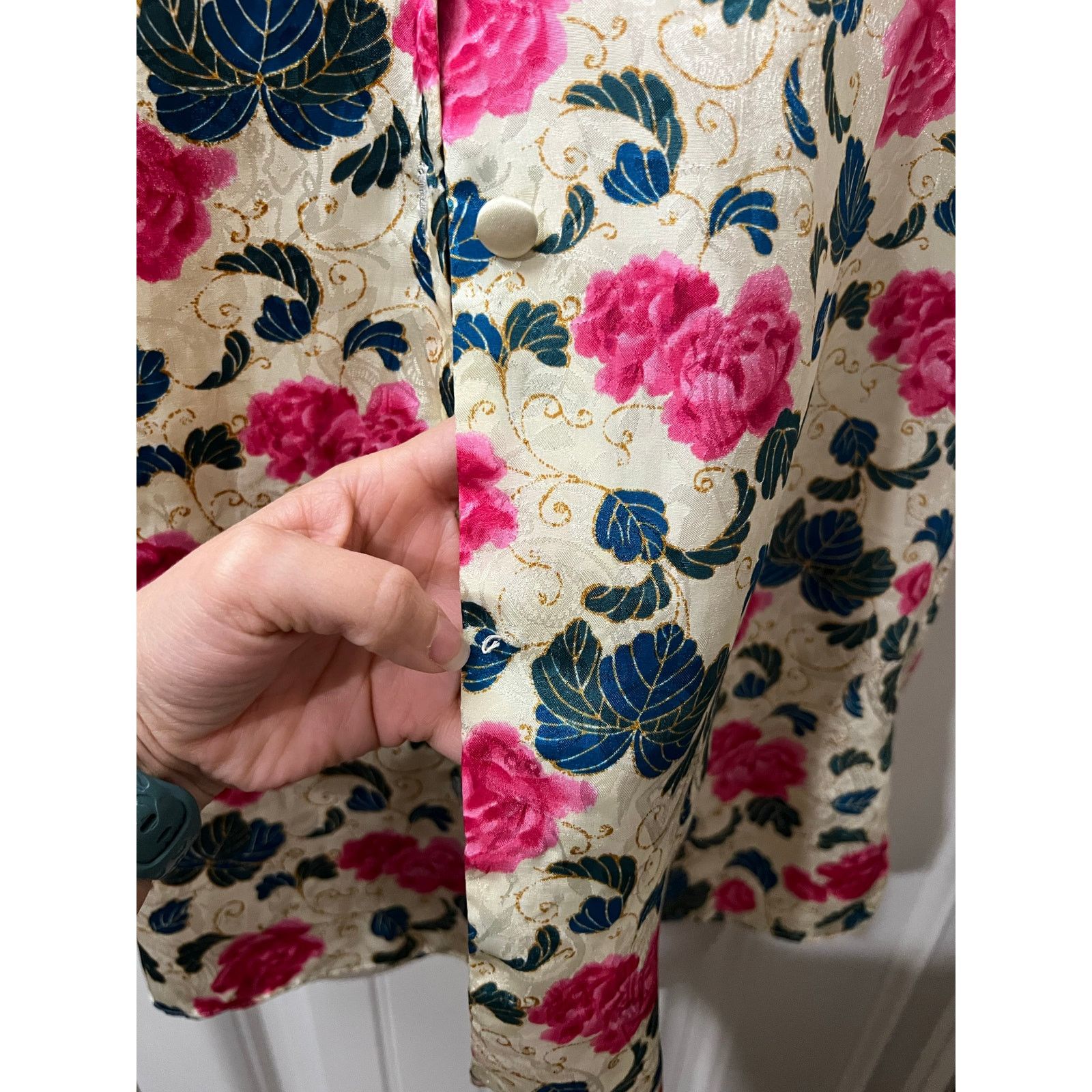 Victoria's Secret Gold Label vintage Satin Floral Pajama Top night shirt M Size M / US 6-8 / IT 42-44 - 9 Thumbnail