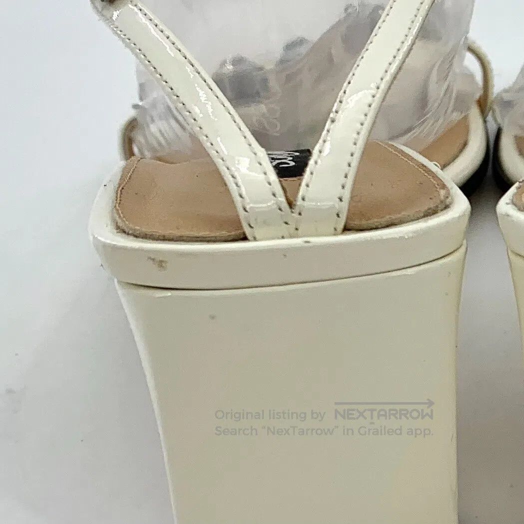 Sergio Rossi Sergio Rossi White Square Toe Studded One-Strap Block Heel Size US 8.5 / IT 38.5 - 9 Thumbnail
