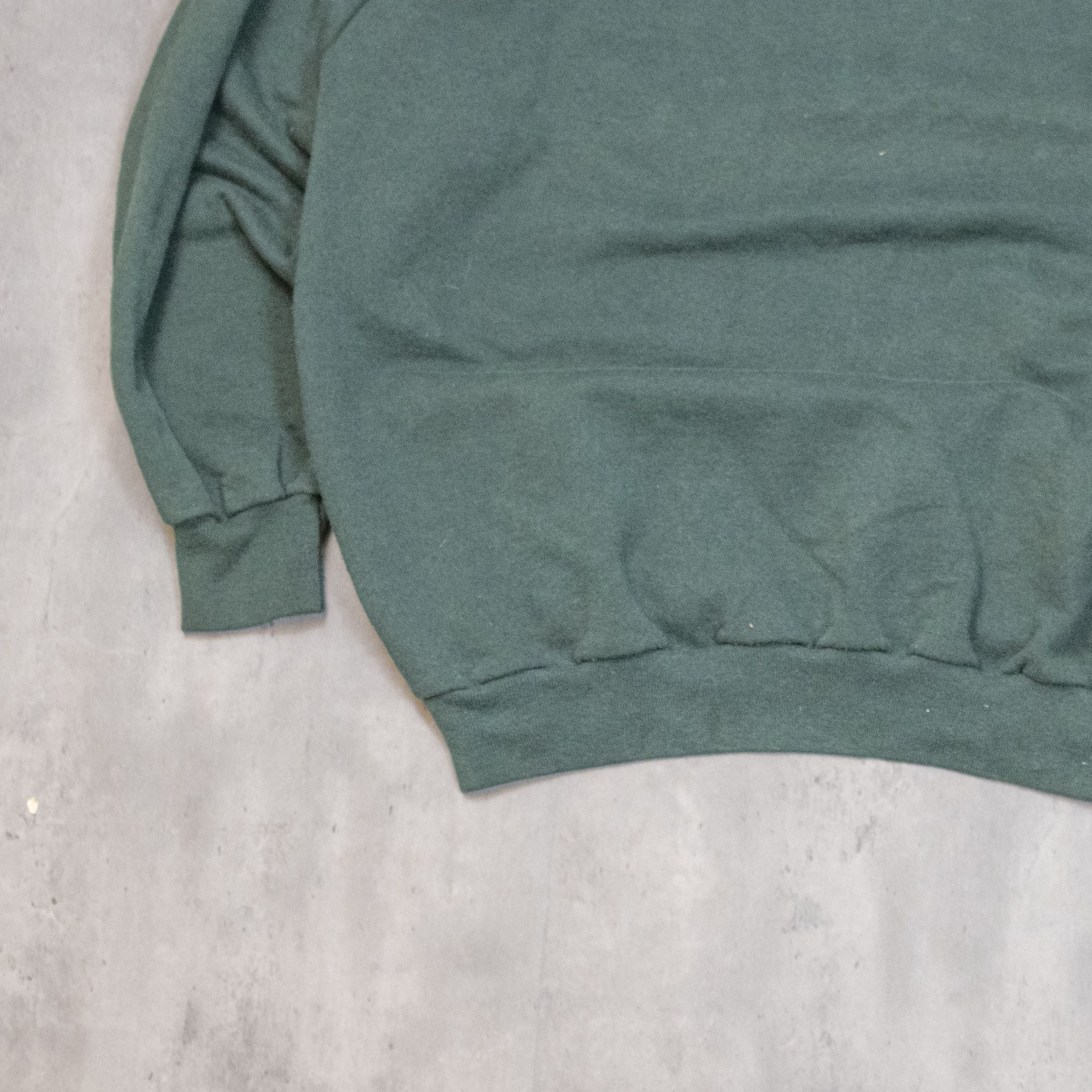 Japanese Brand Vintage 1980's Penman's Cropped & Boxy Blank Green Crewneck Size US L / EU 52-54 / 3 - 4 Thumbnail