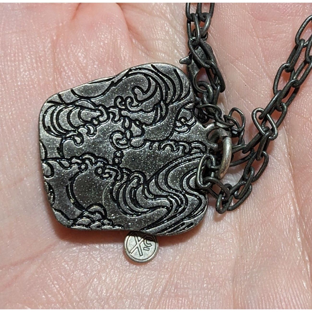 Other Axcess Liz Claiborne Silver Elephant Necklace Size ONE SIZE - 13 Thumbnail