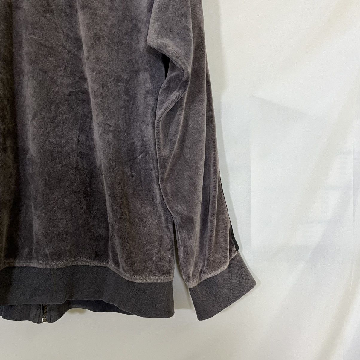 Beams Japan VINTAGE BEAMS JP SKULL EMBROIDED VELVET JACKET Size US L / EU 52-54 / 3 - 10 Thumbnail