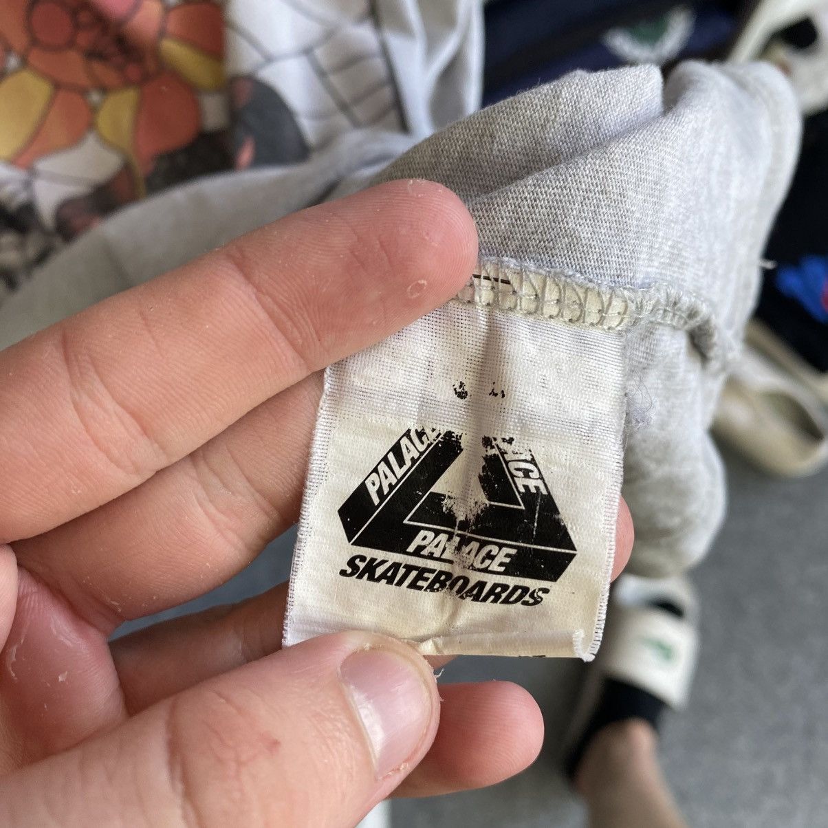 Palace Luxury Palace Paladiso Big Graphic Logo y2k opium tee Size US L / EU 52-54 / 3 - 7 Thumbnail
