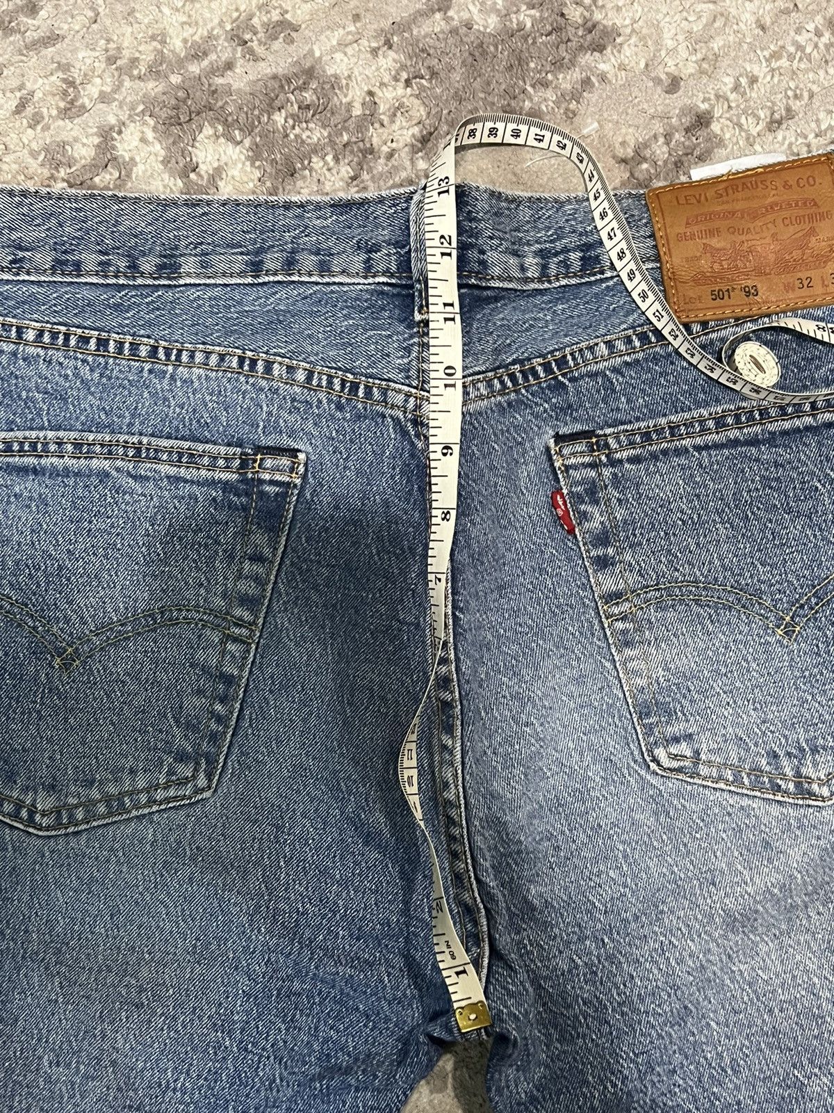 Levi's × Vintage Levi’s 501 ‘93 vintage denim jeans 32x33 Size US 32 / EU 48 - 4 Thumbnail