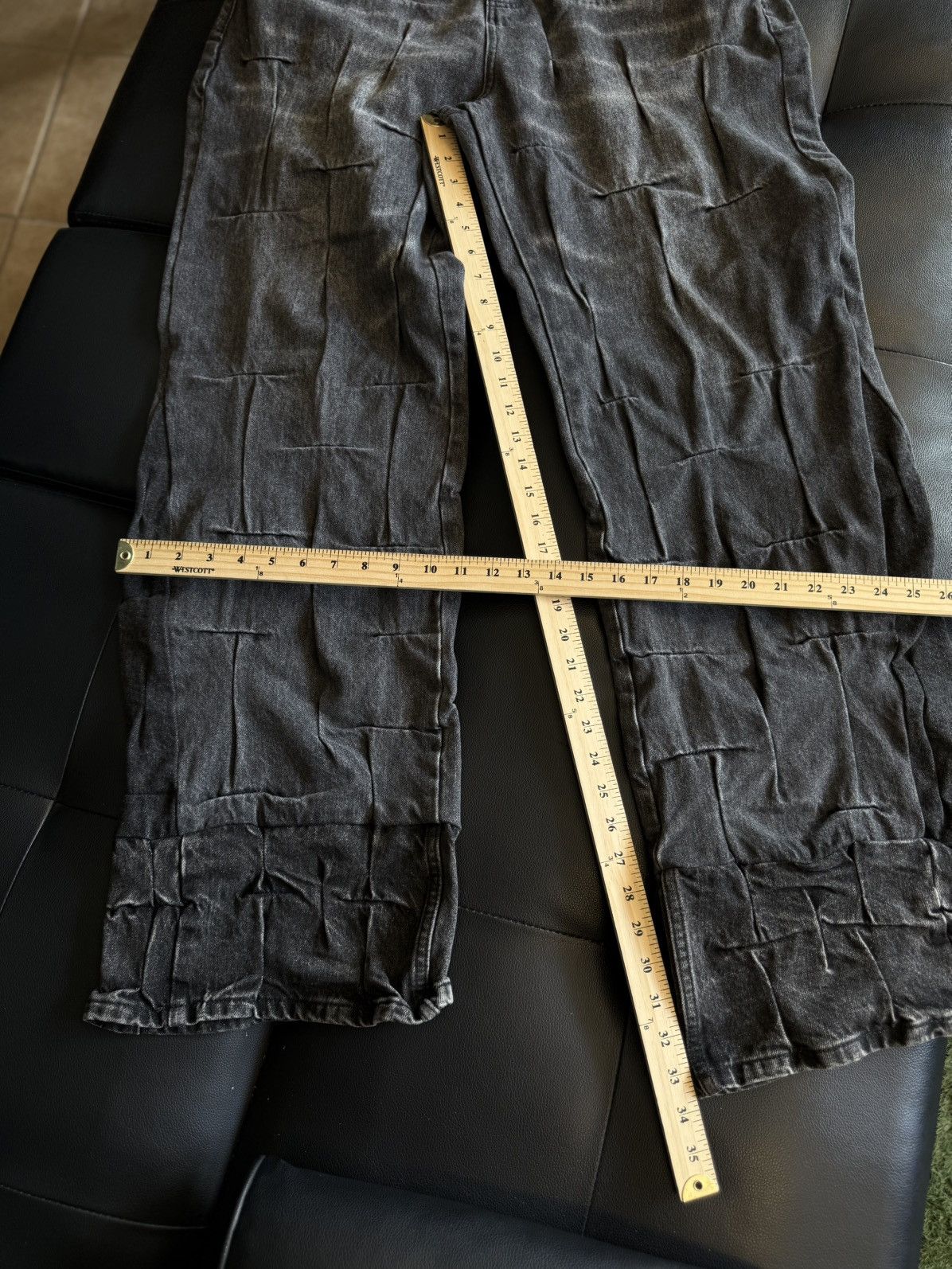Who Decides War Who Decides War By MRDR BRVDO Black Wavy Denim Jeans 34 NEW Size US 34 / EU 50 - 10 Thumbnail