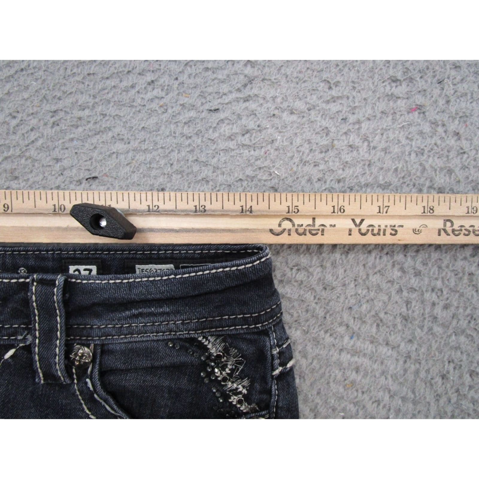 Miss Me Miss Me Jeans Dark Wash Stretch Denim Skinny Women's Size 27 Embroidered Y2K Plain Blue 5-Pocket Design Size 27" / US 4 / IT 40 - 7 Thumbnail
