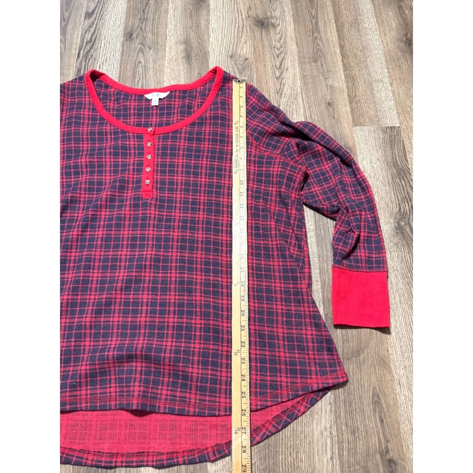 Vintage Terra & Sky Shirt Women's Plus 2X Red Black Plaid Long Sleeve 1/4 Button Shirt Womens Plus 2X Red Black Plaid Long Sleeve 1/4 Button Size XXL / US 16-18 / IT 52-54 - 7 Thumbnail