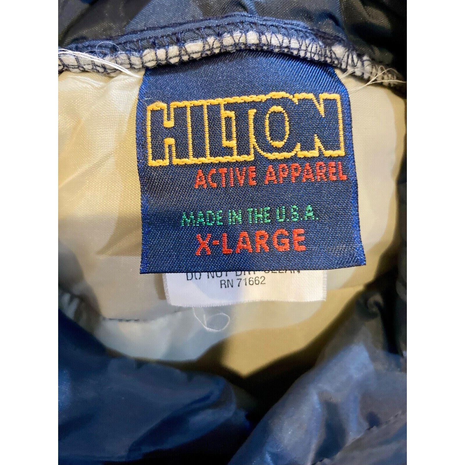 Drake's Drake’s Cakes Hilton Active Apparel Puffer Vest XL Snap Down Size US XL / EU 56 / 4 - 5 Thumbnail