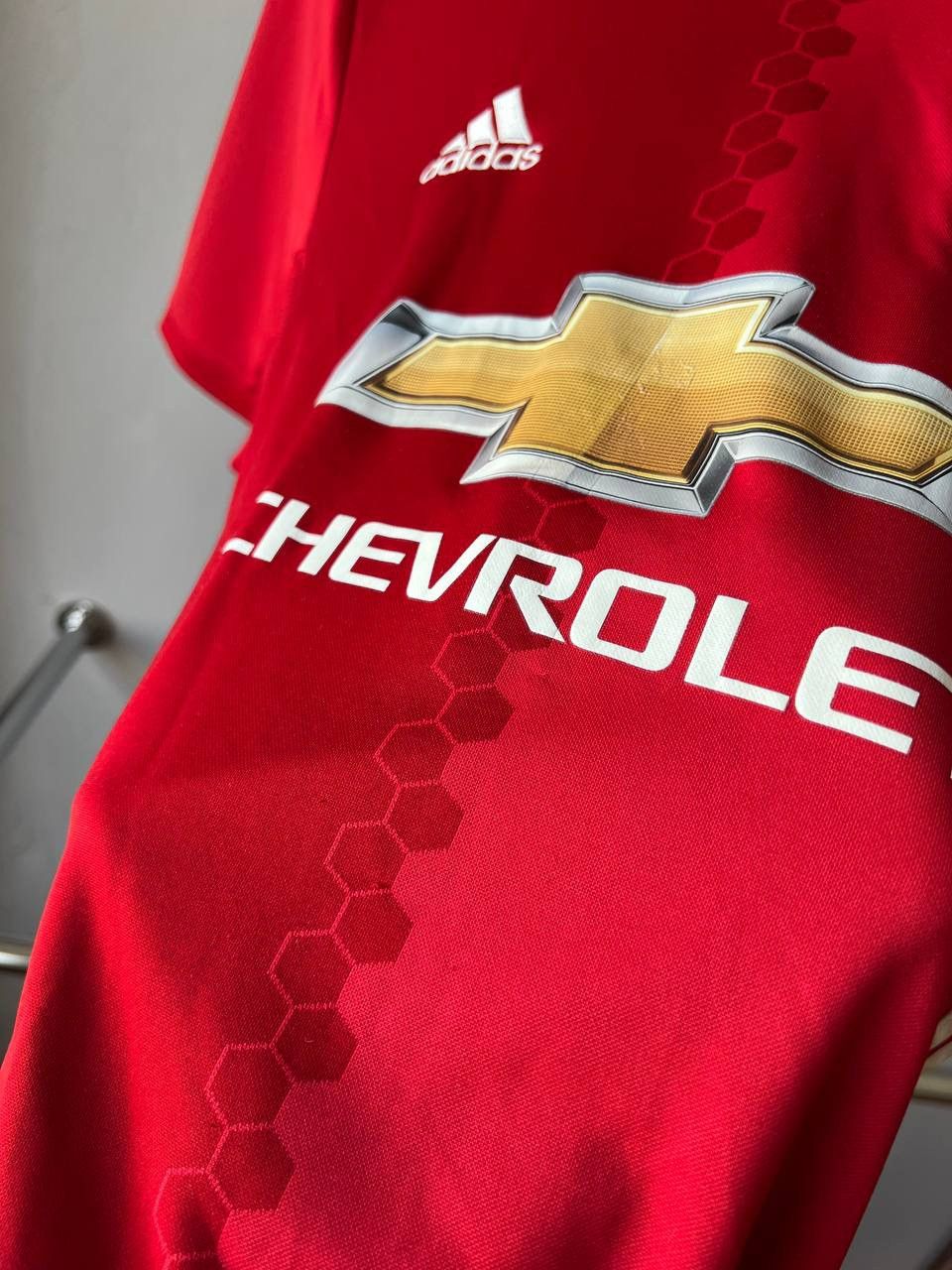 Adidas 2016 MANCHESTER UNITED ADIDAS HOME SOCCER FOOTBALL JERSEY S Size US S / EU 44-46 / 1 - 6 Thumbnail