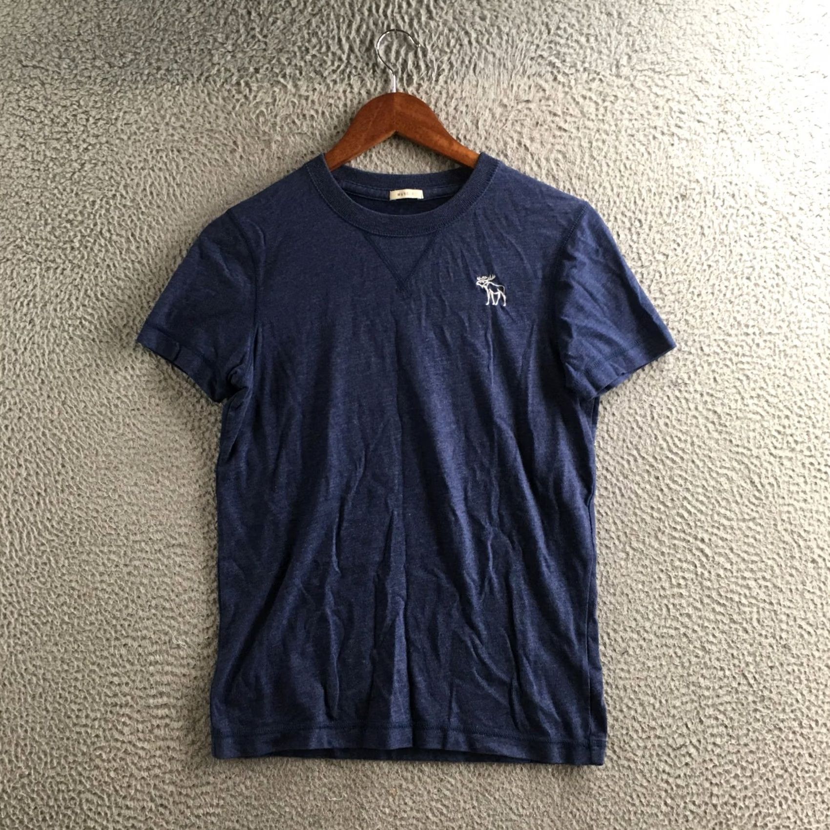 Abercrombie & Fitch Abercrombie & Fitch T Shirt Mens Small Blue Short Sleeve Crew Neck Pullover Tops Size US S / EU 44-46 / 1 - 2 Thumbnail