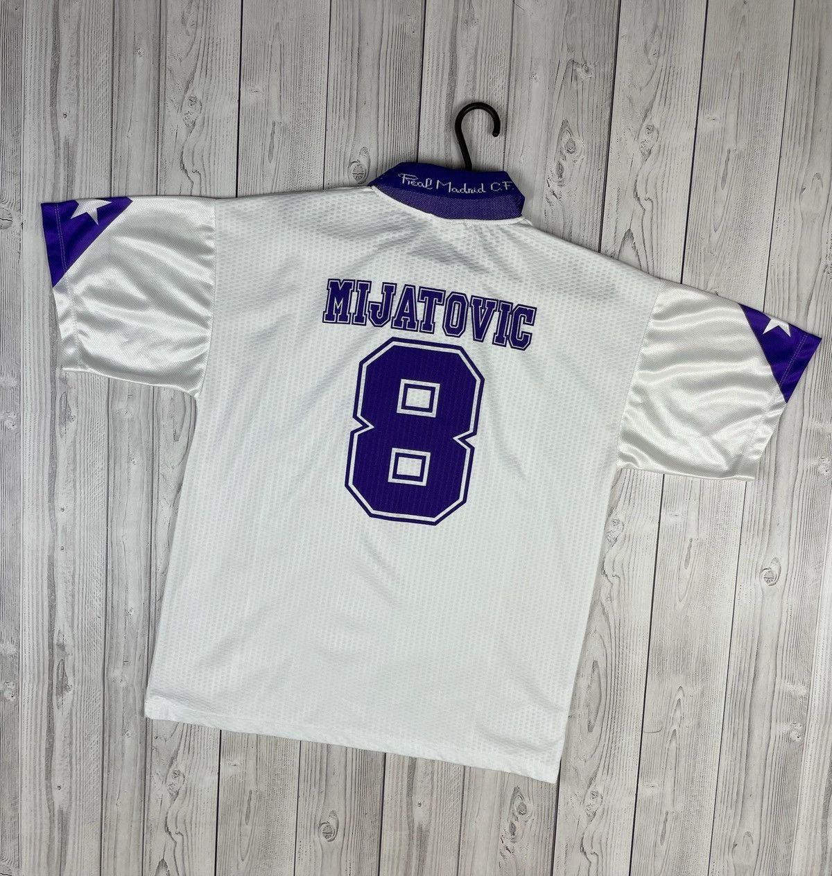 Vintage Vintage Real Madrid soccer tee rare size M 8 Mijatovic Size US M / EU 48-50 / 2 - 2 Thumbnail