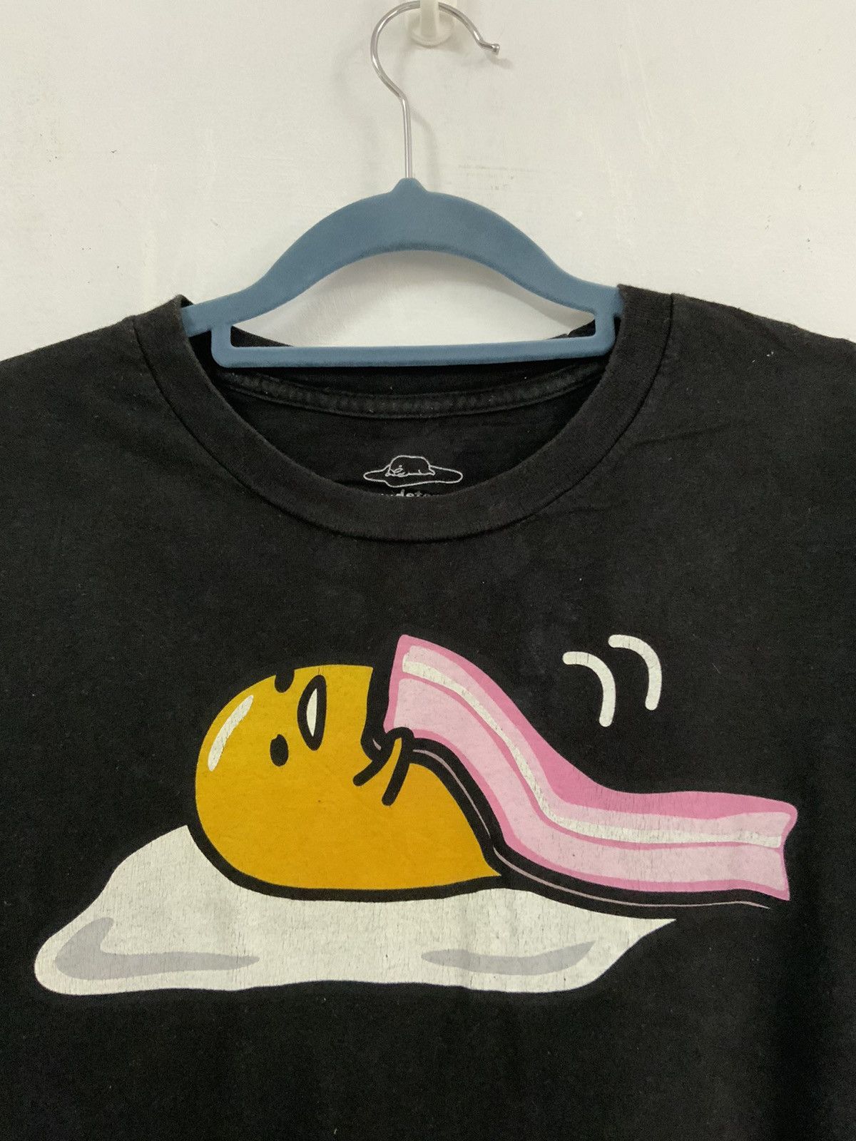 Japanese Brand Gudetama Graphic Tee Size US M / EU 48-50 / 2 - 5 Thumbnail