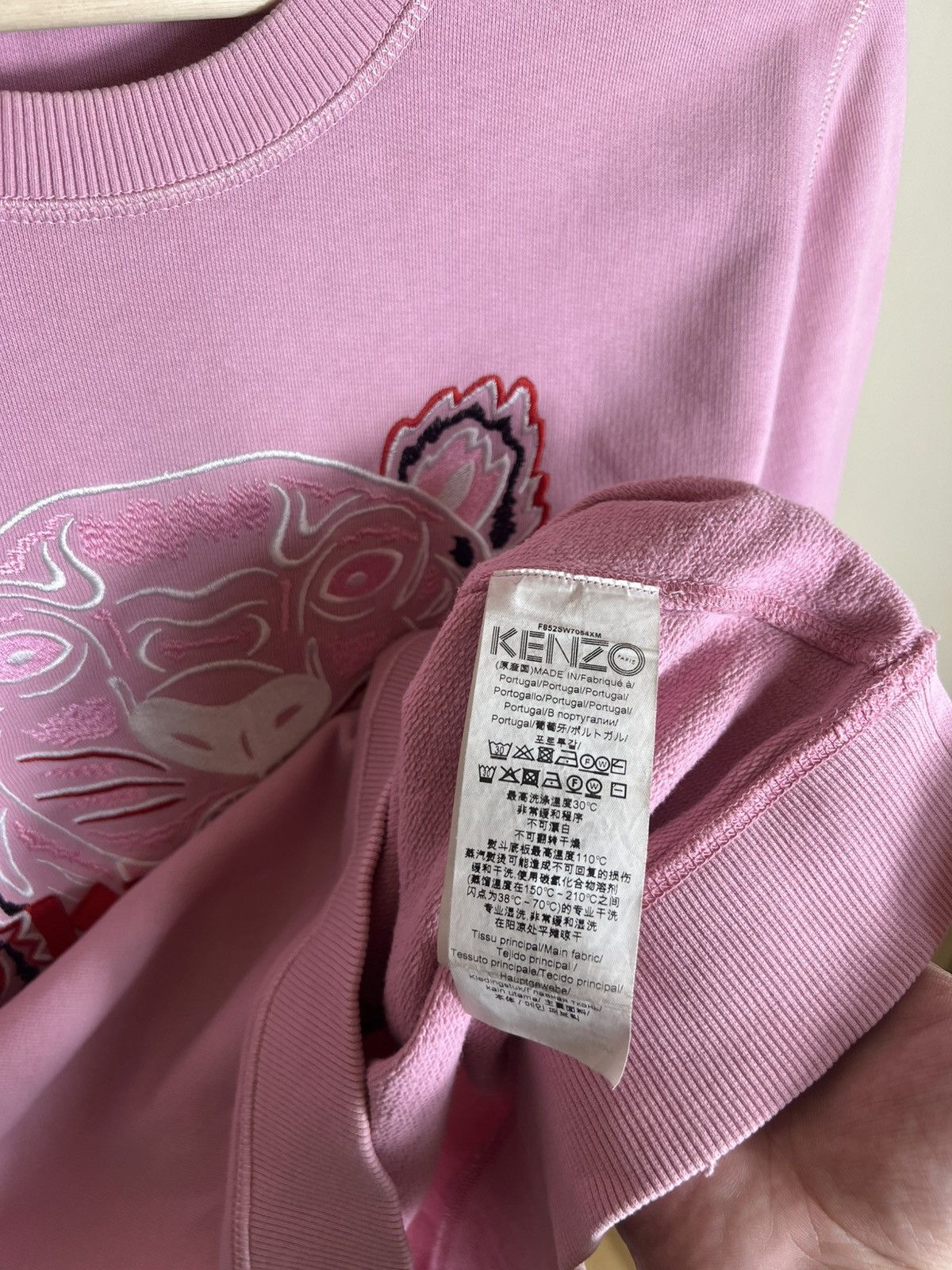 Kenzo Women’s Vintage Y2K Kenzo Sweatshirt Pink Big Logo Size M / US 6-8 / IT 42-44 - 9 Thumbnail