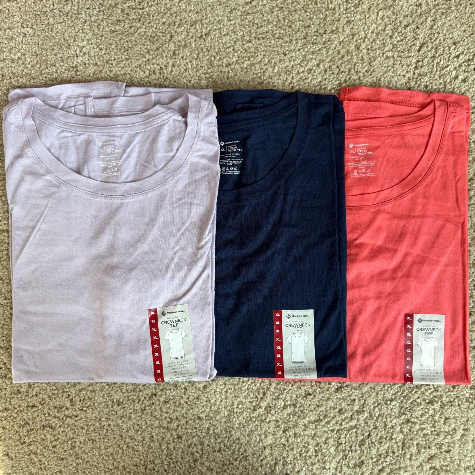 Other NWT Basic Crewneck Tee Set of 3 Womens XL Relaxed Fit Size XL / US 12-14 / IT 48-50 - 1 Preview