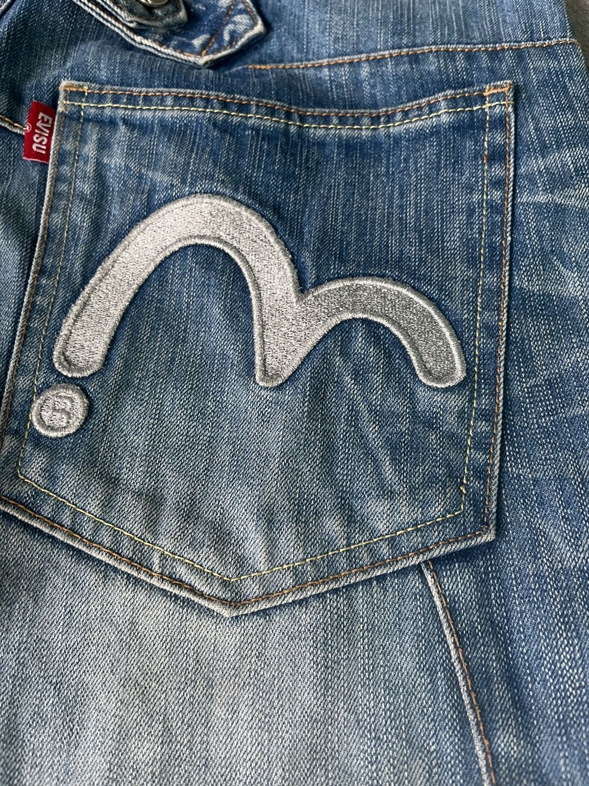 Japanese Brand Evisu Genes Silver Embroidered Seagull Jeans Cinch Back Size US 30 / EU 46 - 5 Thumbnail