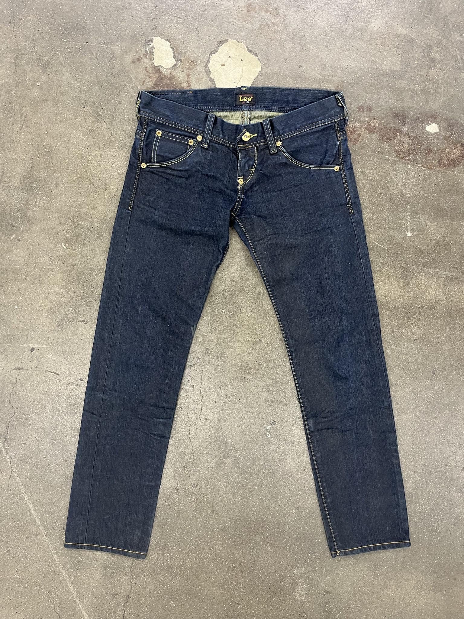 Vintage 2000's Lee Slim Dark Wash Denim (Sz 27) Size US 28 / EU 44 - 1 Thumbnail