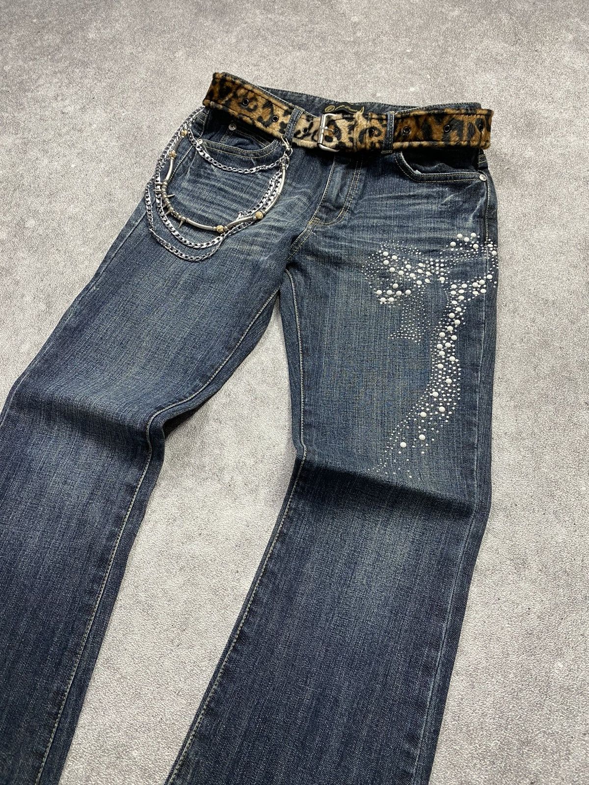 If Six Was Nine × Japanese Brand × Le Grande Bleu (L.G.B.) 2000s Oririn Studed Washed Flare Jean Pant Size US 28 / EU 44 - 3 Thumbnail