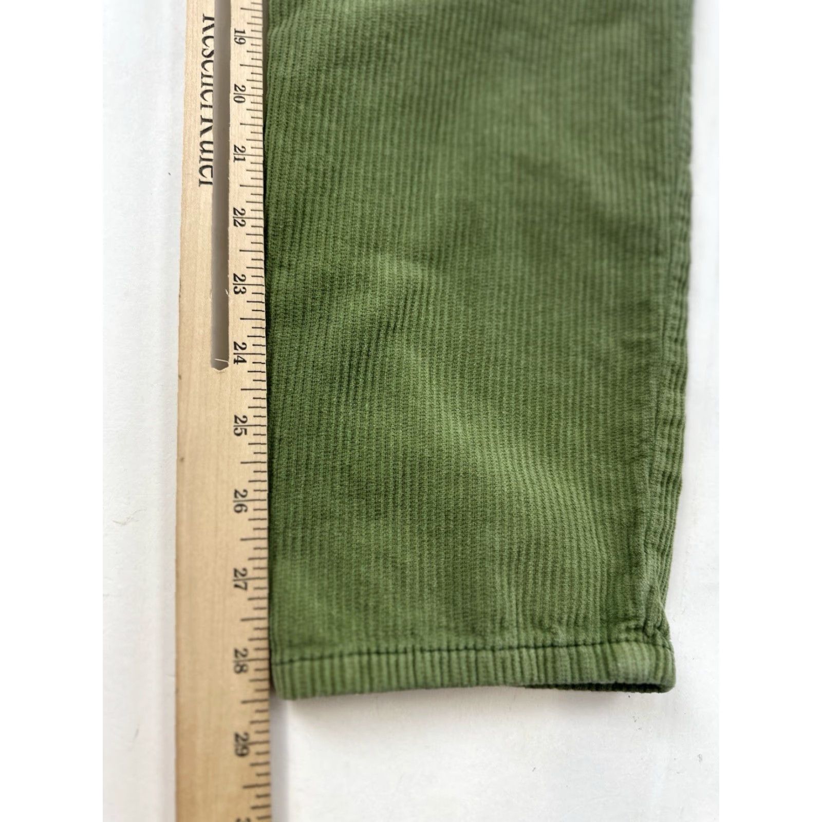 Bdg BDG Pants Women’s 25 Green Corduroy High Rise Mom Ankle Solid Cotton Womens Size 42" / US 20 - 7 Thumbnail