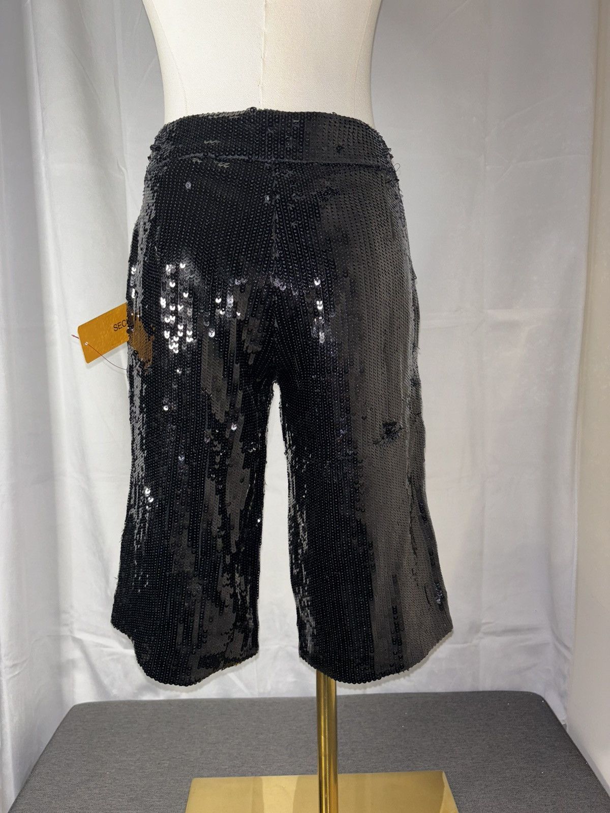 Tory Burch New Tory Burch Sequin Bermuda Shorts Black Size 0 Size 25" / US 0 / IT 36 - 5 Thumbnail