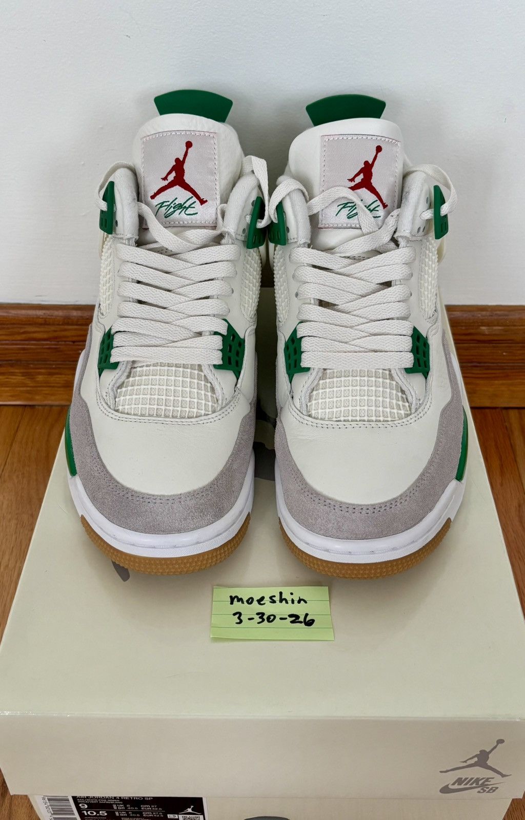 Jordan Brand Jordan 4 Retro SB Pine Green Size US 9 / EU 42 - 1 Thumbnail