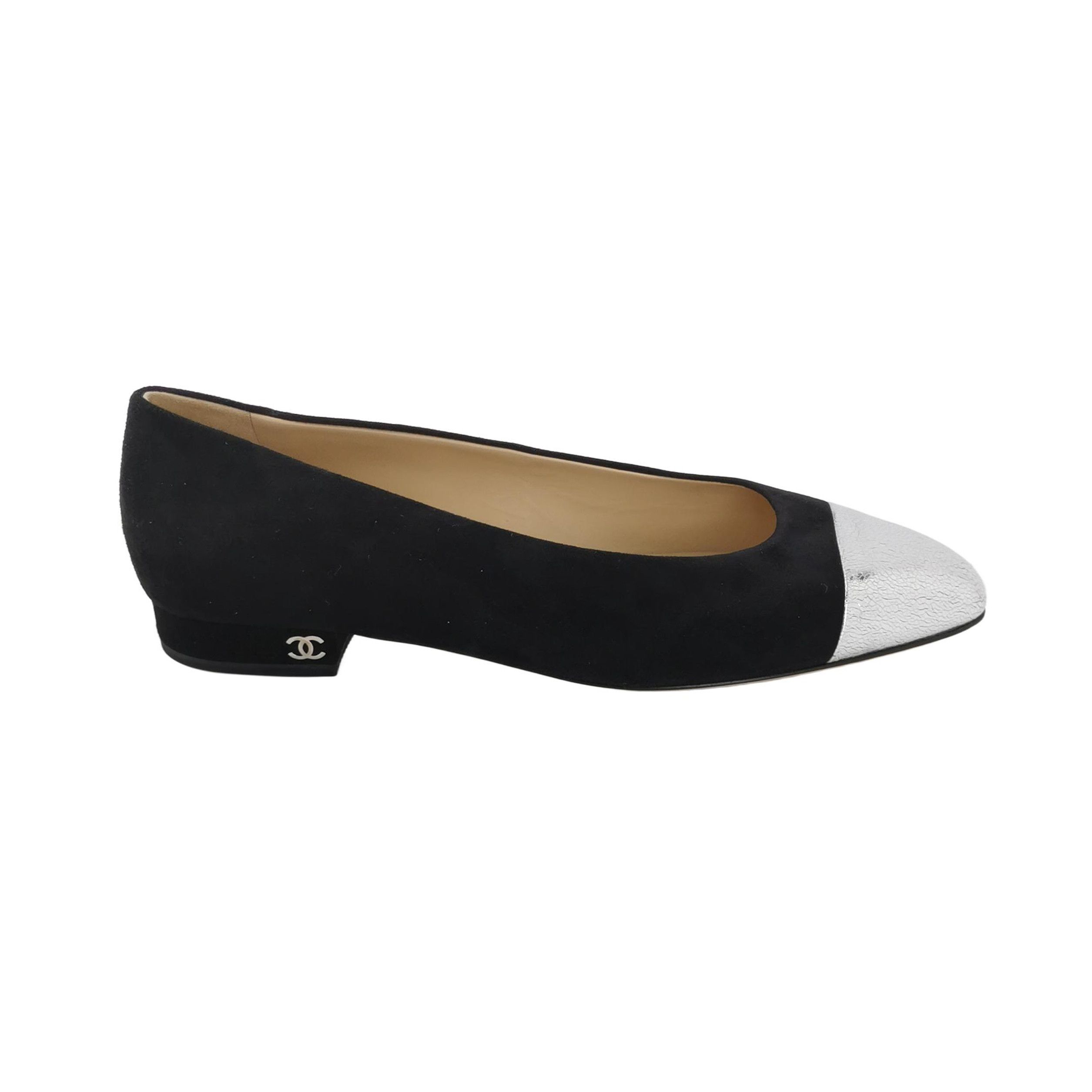 Chanel Chanel Women 7 Flats Size US 7 / IT 37 - 1 Thumbnail